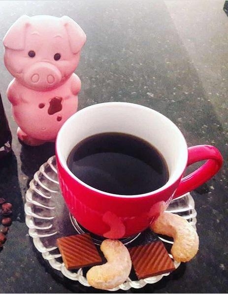 Glücksgefühle bei einer leckeren Tasse Kaffee 🥰 ☕️ 🍀 
#coffeelover #foodchallenge