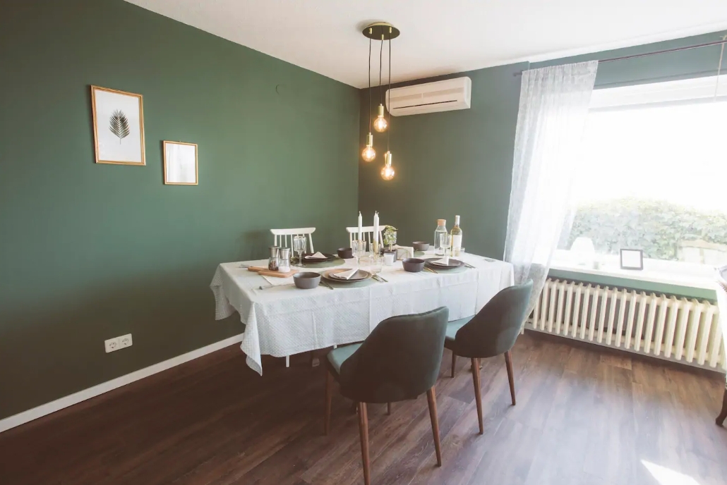 #greenroom #livingroom #diningroom #homestory #interiordesign #leviinterior