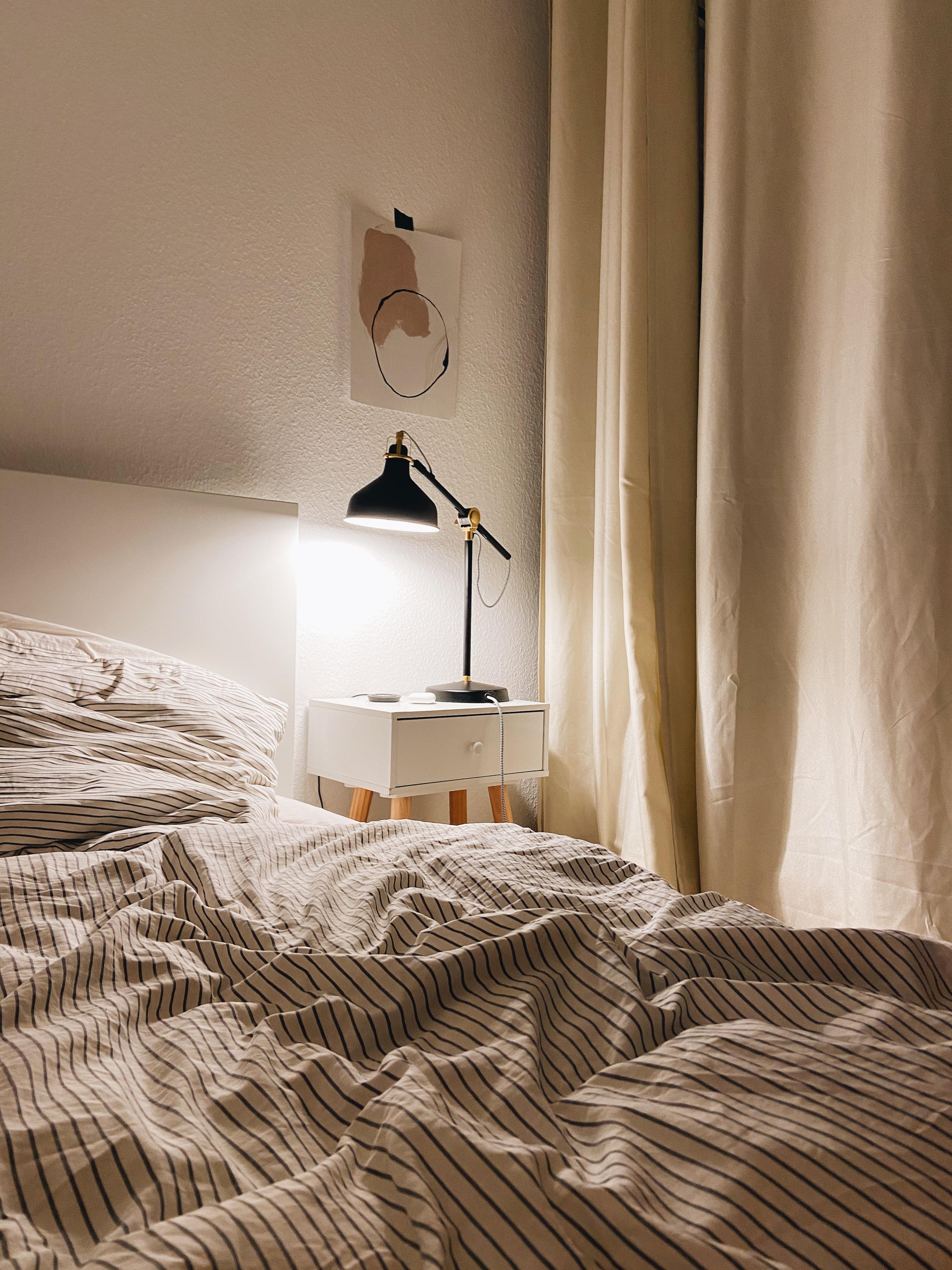 Grüße aus dem #schlafzimmer 🌜 #bedroom #beige #hygge #cozy 