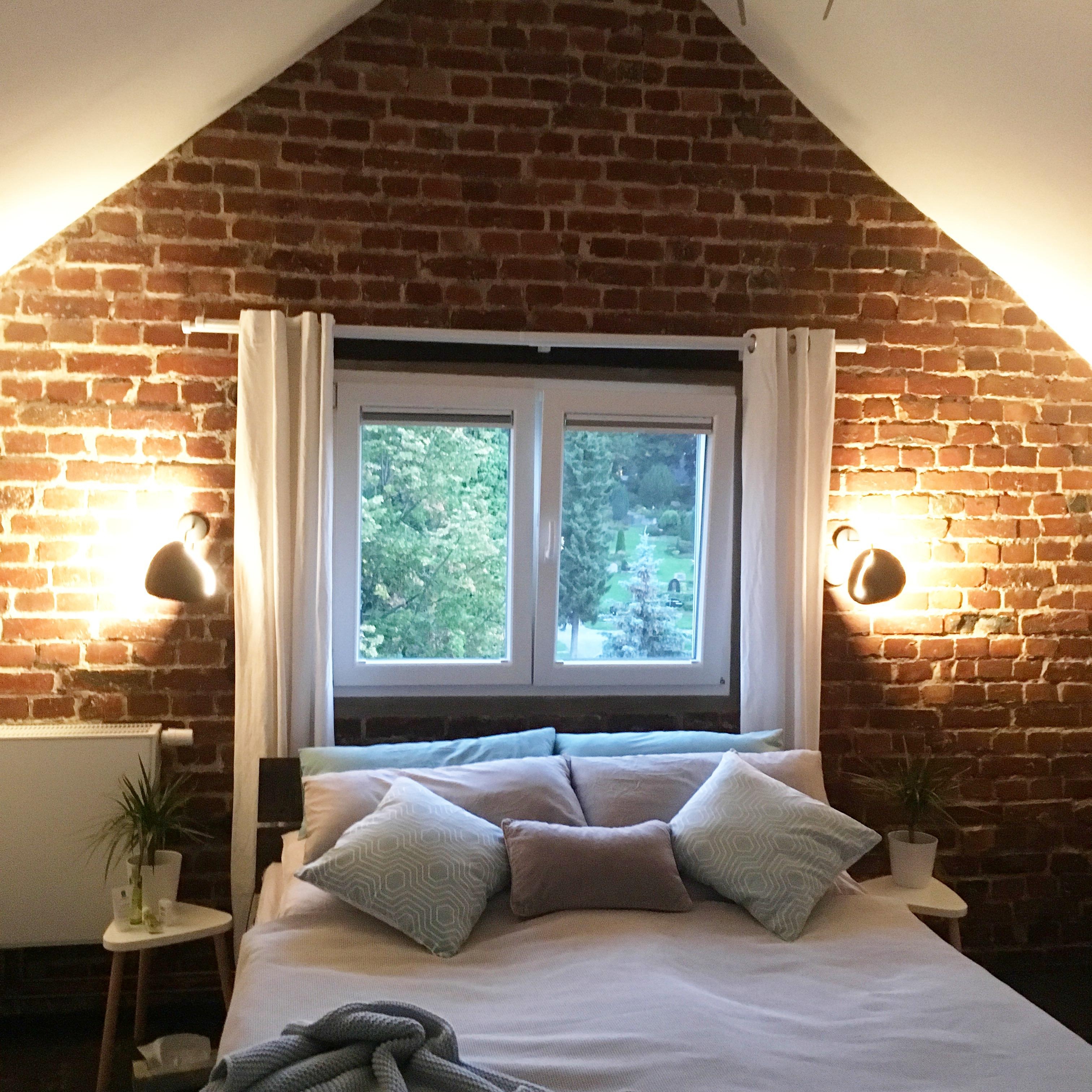 Gute Nacht 💤 
Wir haben kein #ankleidezimmer aber ein gemütliches Schlafzimmer.
#schlafzimmer #livingchallenge