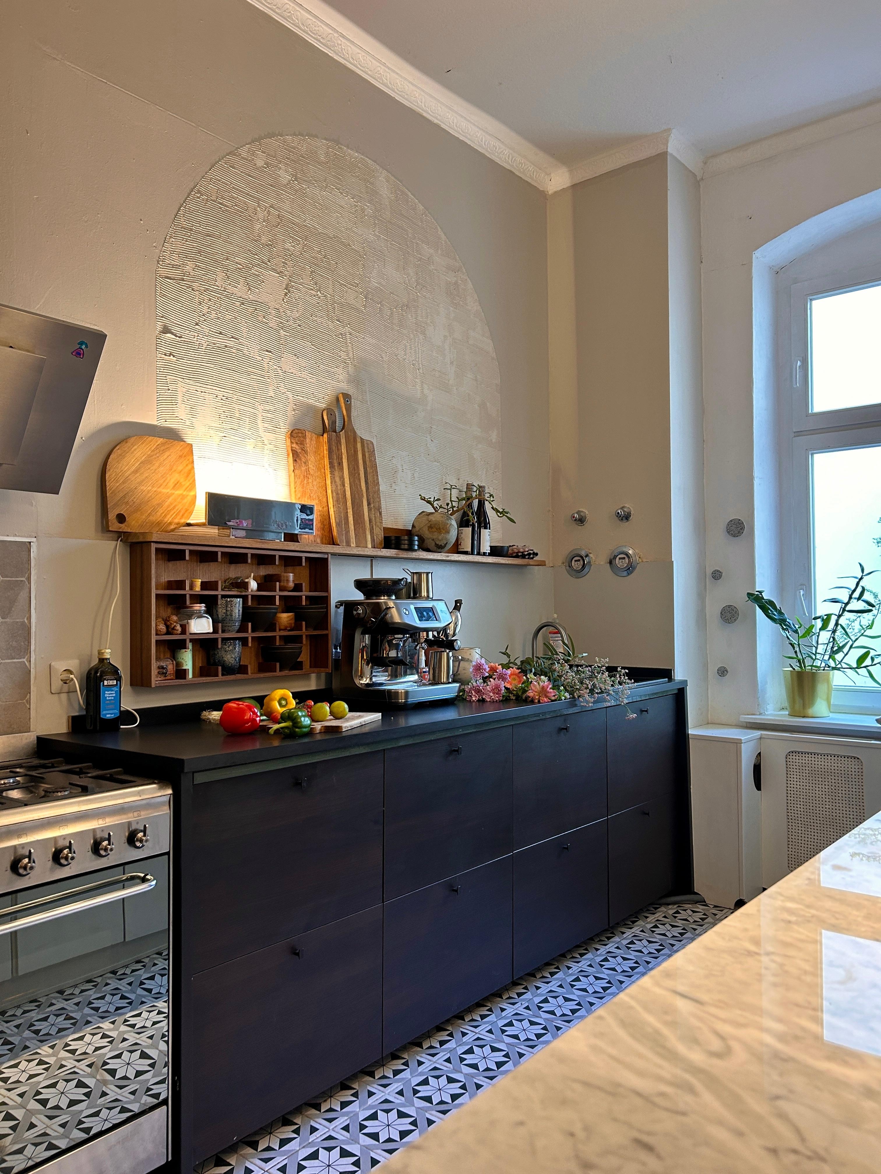 Guten Morgen! 🥐☀️☕️♥️🌸

#küche #cucina #cuisine #maison #altbauliebe #kücheninspiration #kitchendesign #kitchendecor #homedesign #homesweethome #interiordesign