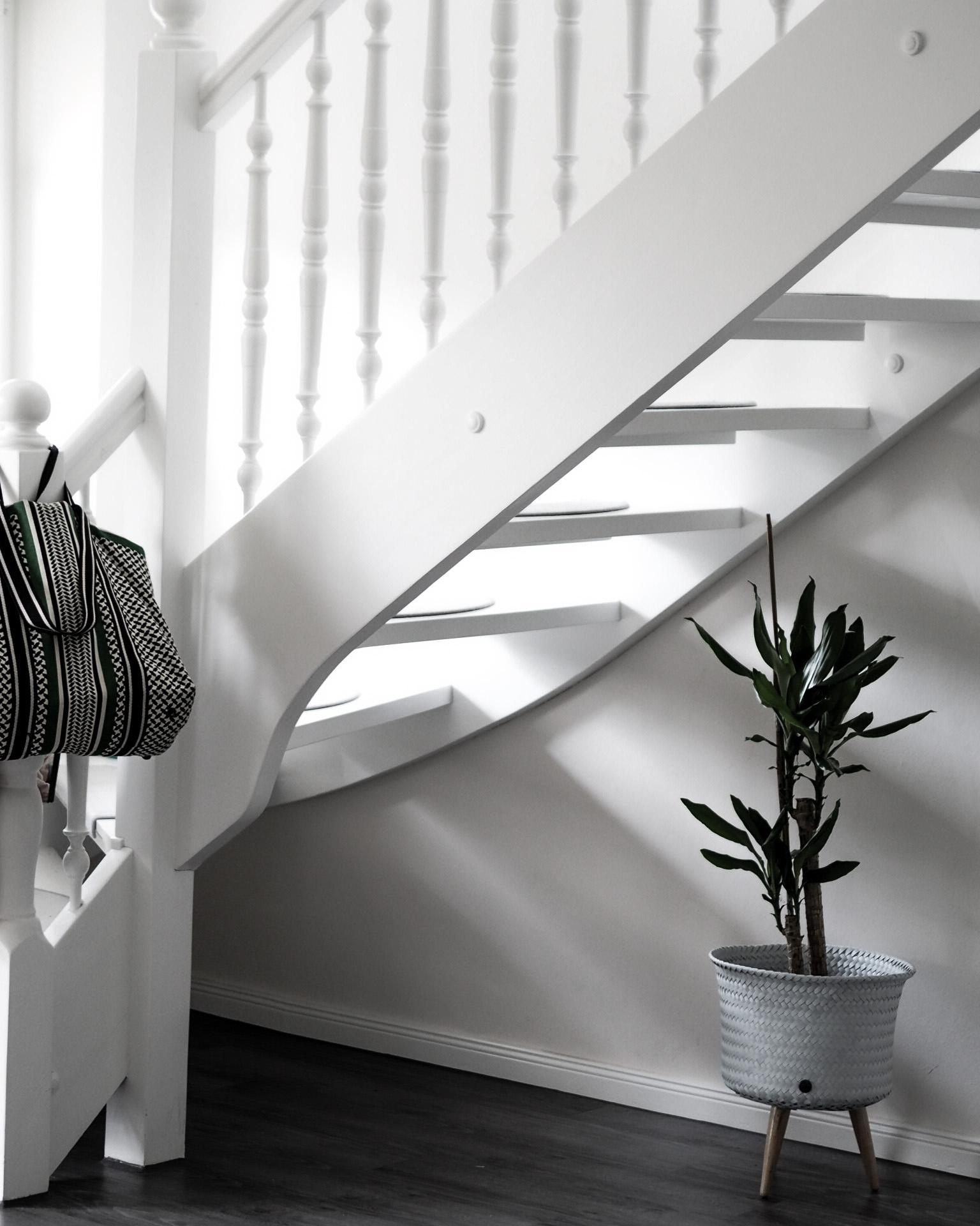 Guten Morgen ich liebe diese #treppe #stairs #landhaus #skandi #white #homesweethome #interior #landhausstil#whiteliving