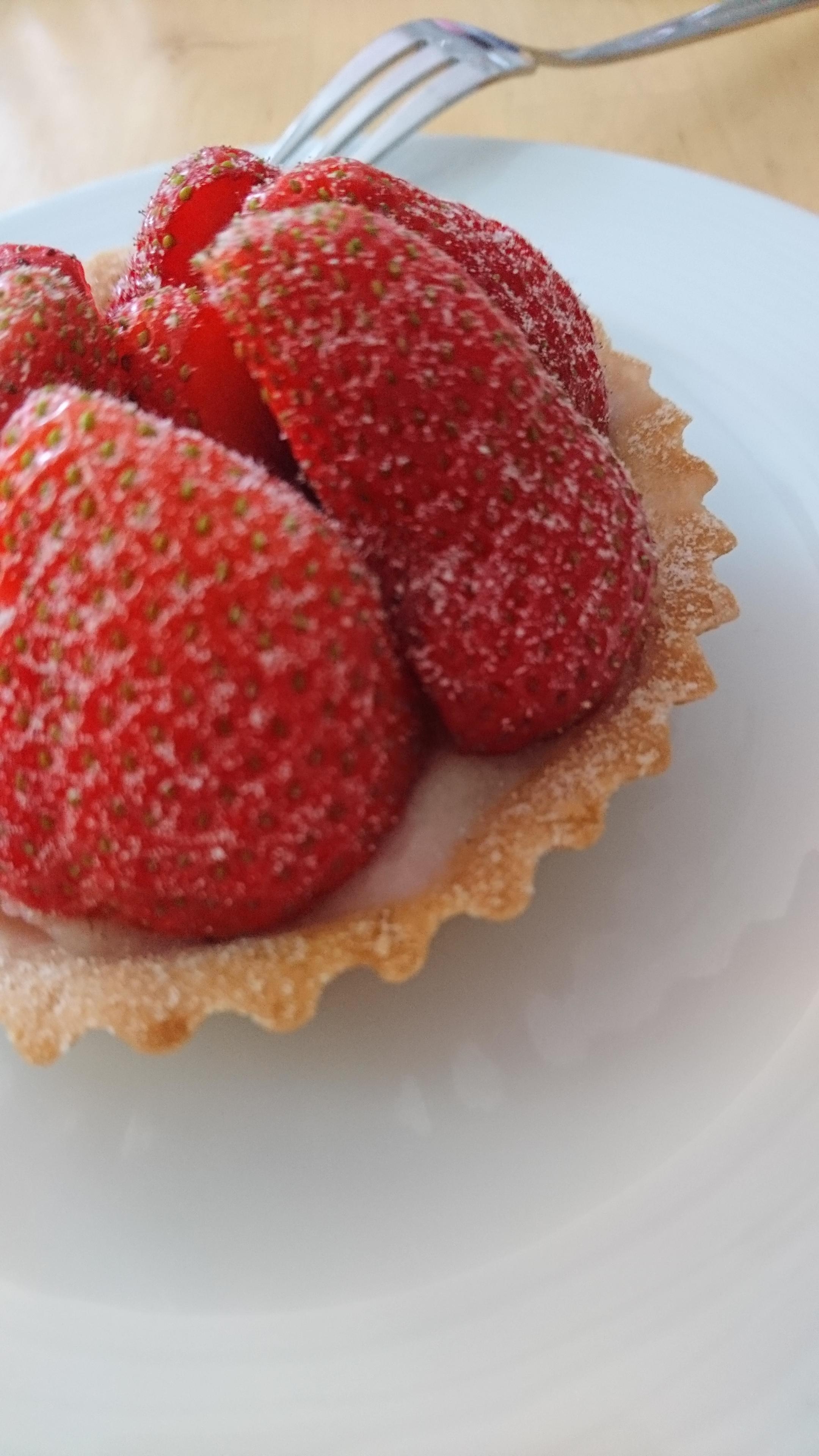 Habt alle ein fantastisches Pfingstwochenende 🍓

#Erdbeertarte #Erdbeeren #Foodlover #weekendlove