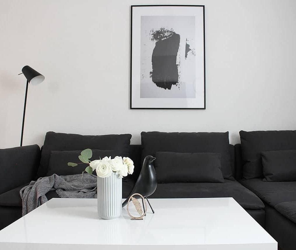 Habt ihr auch so schönes Wetter? Oder lümmelt ihr gelangweilt auf der Couch😊
#söderhamn #wohnzimmer #minimalism 