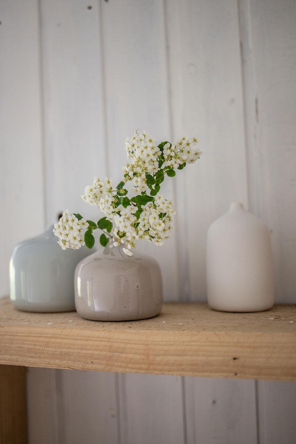 Handgemachte kleine Vasen 😊
#handmade #finnisch #slowminimalstyle #kleinevase #kaisumari