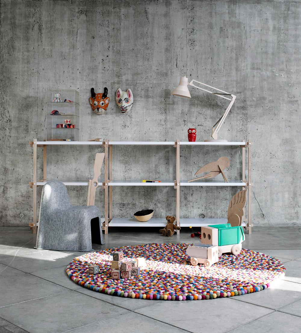 Hay Kinderzimmer #regal #teppich #sideboard #runderteppich #wanddeko #skandinavischesdesign ©www.hay.dk