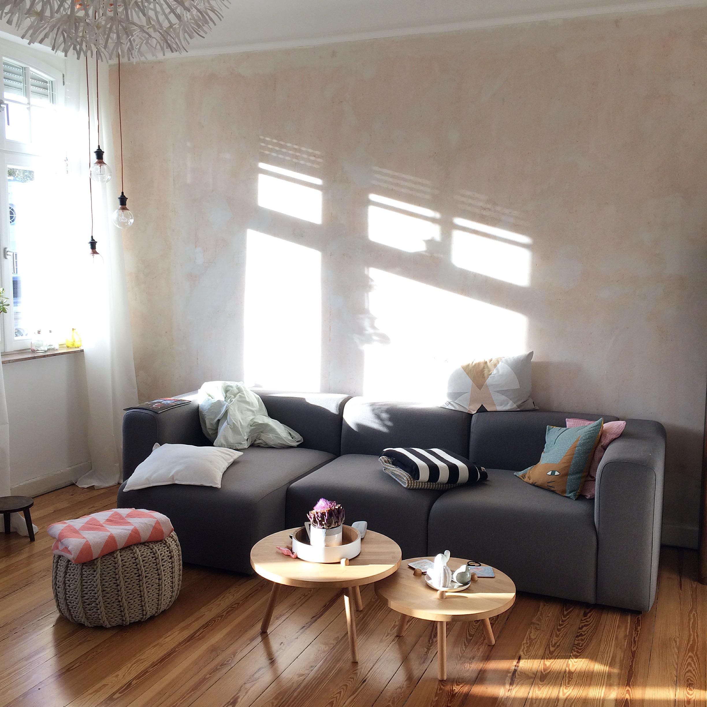 Herbstsonnenschein #interior #livingroom #altbau #living #Scandinavian #wohnen #wohnzimmer #licht #scandistyle
