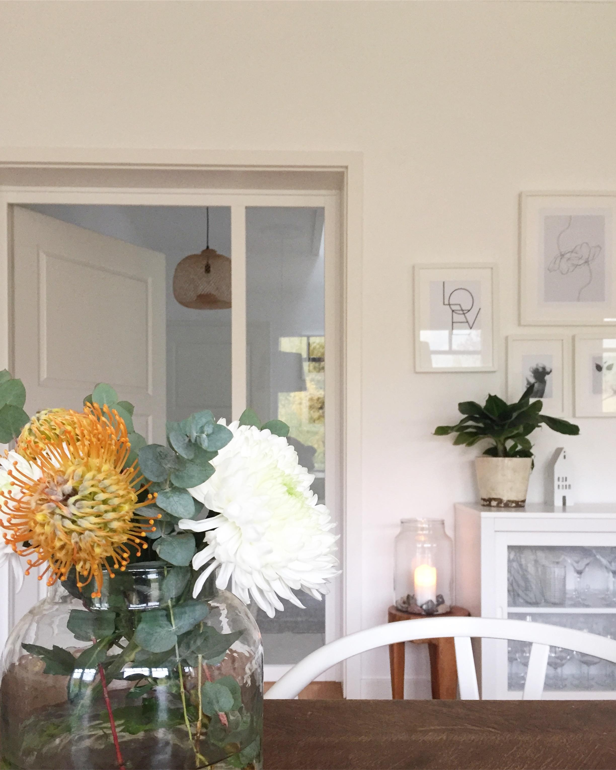 Herbststrauß #protea #herbstliebe #wohnzimmer
