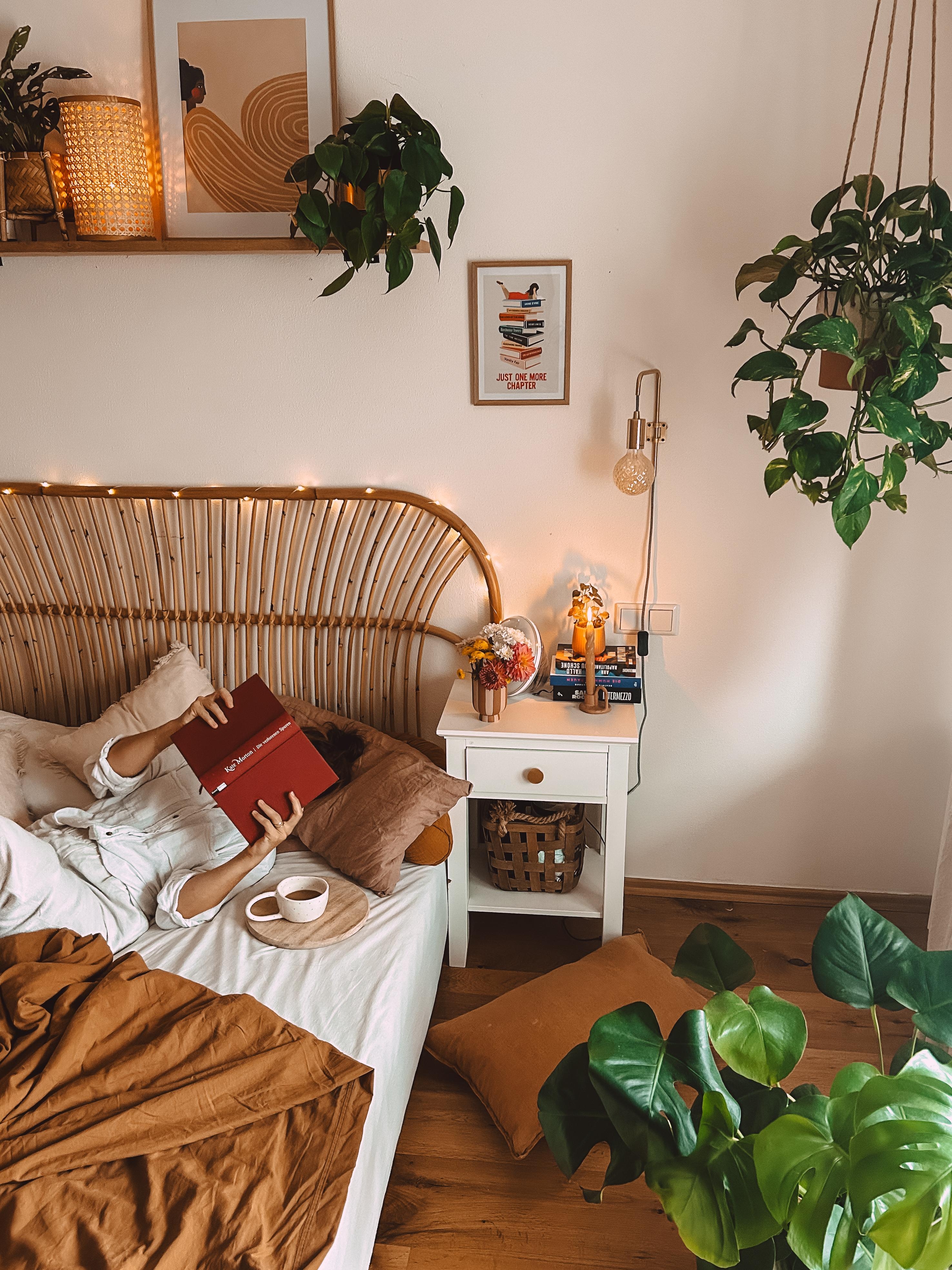 #herbstvibes #schlafzimmer #auszeit #pflanzen 