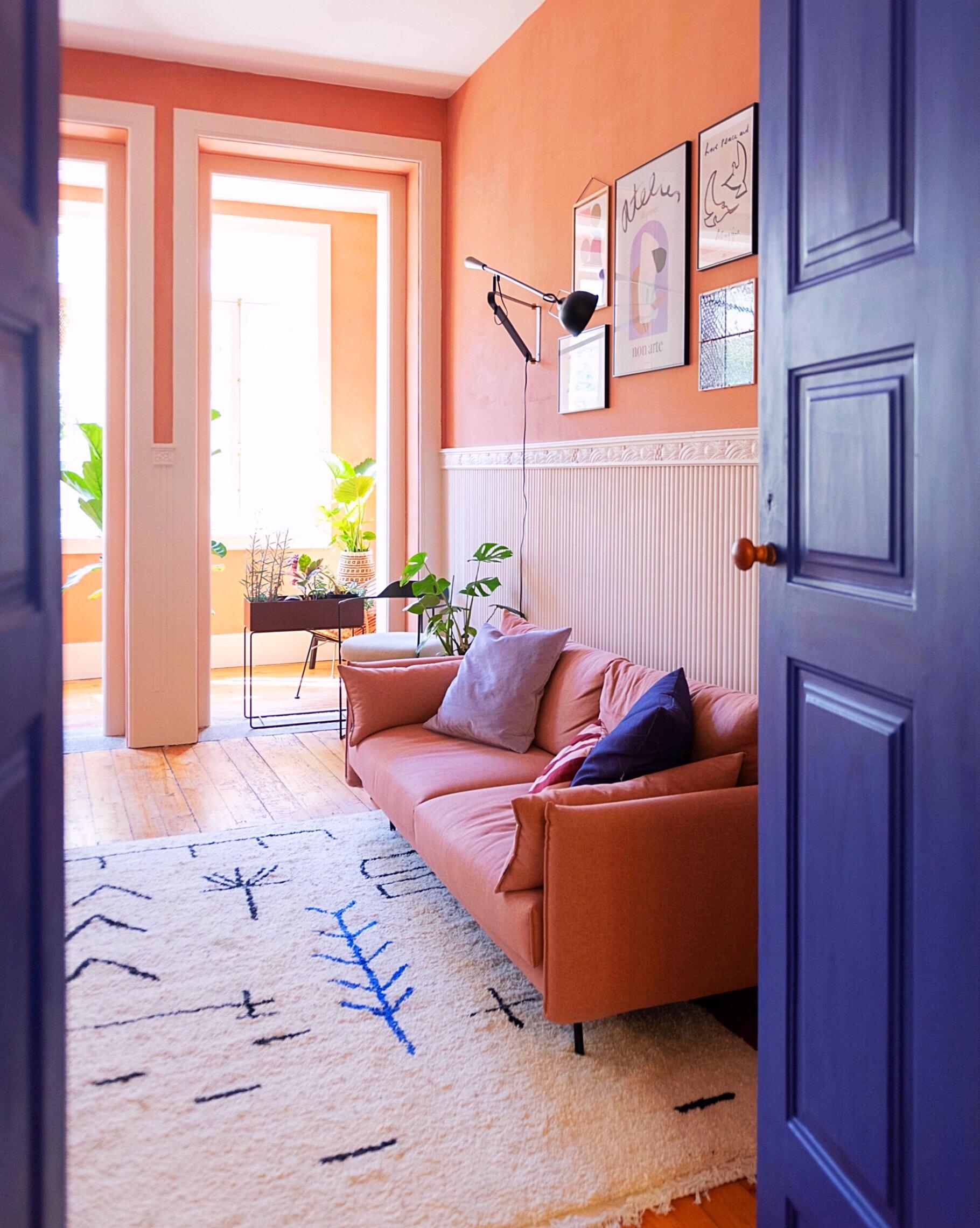 Herzlich willkommen in Portugal 🇵🇹 
#livinroominspo #colorlove #azul