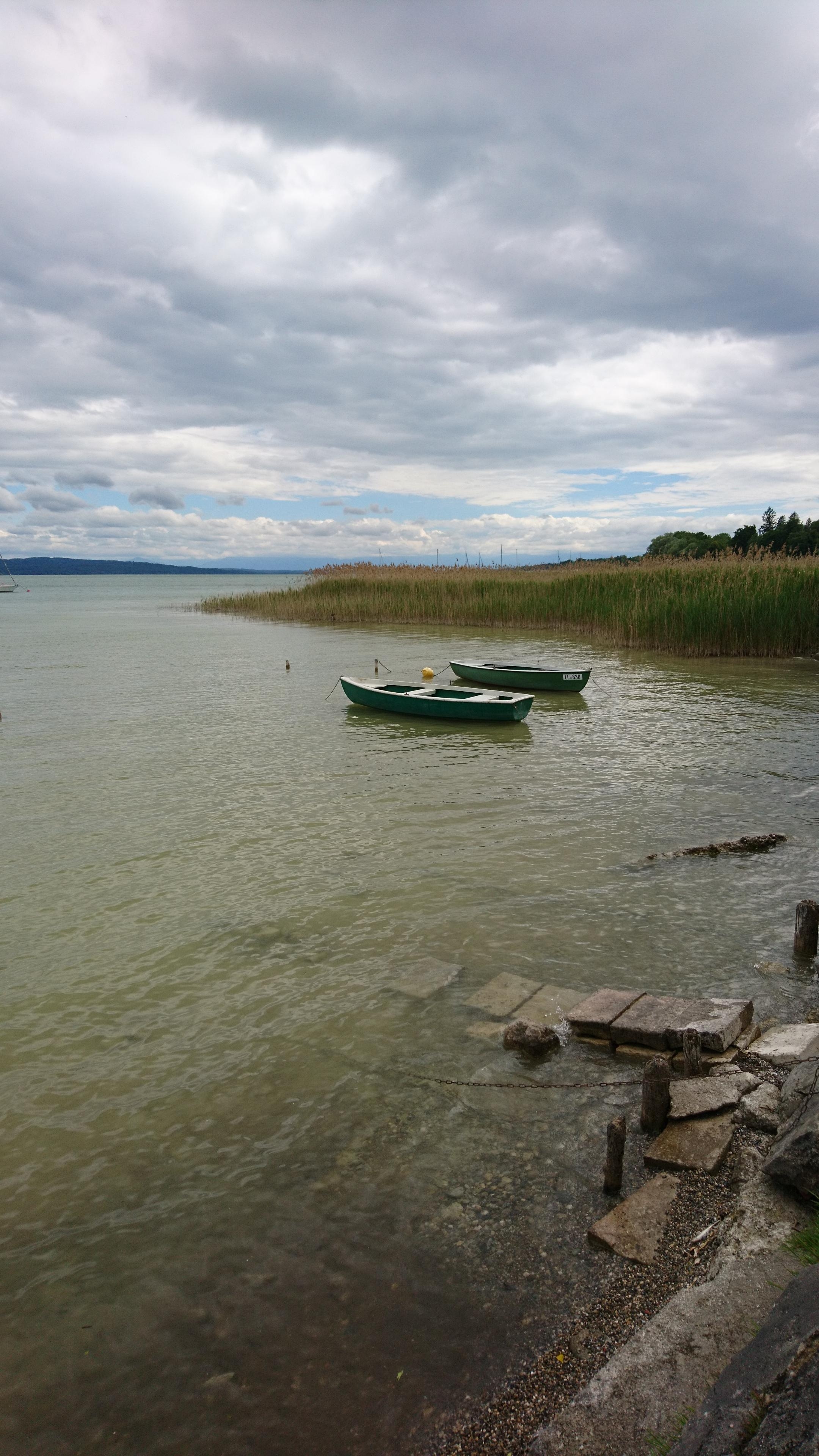 Heute mal wieder den Weitblick und die frische Prise an einem der Seen im Münchner Umland genossen. 