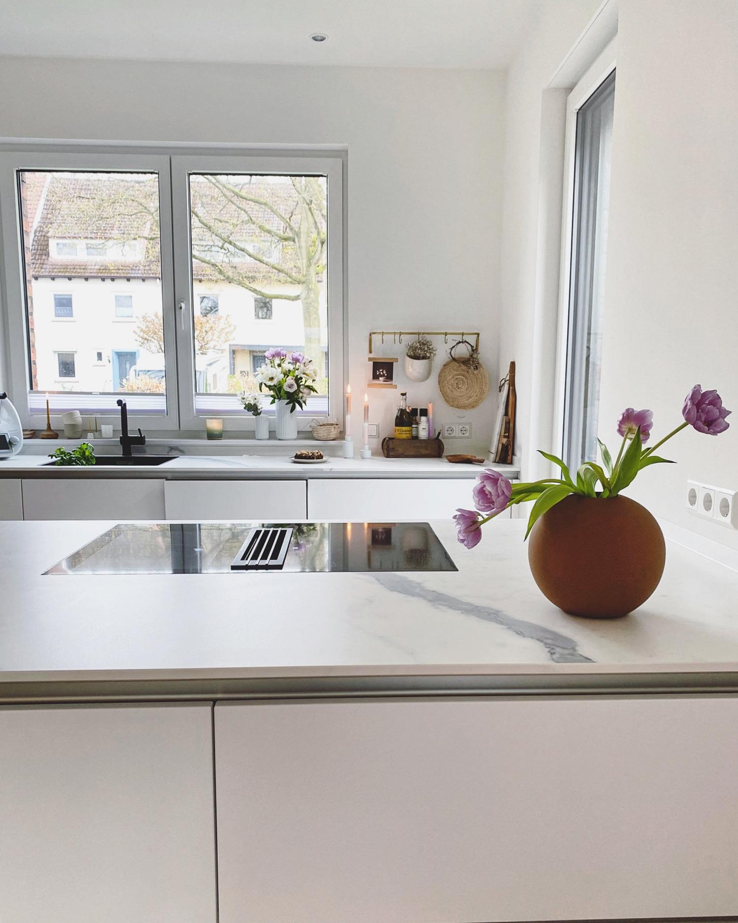 Hi from my kitchen 🤎
#küche#offeneküche#detailverliebt#couchliebt#interior#küchendetails