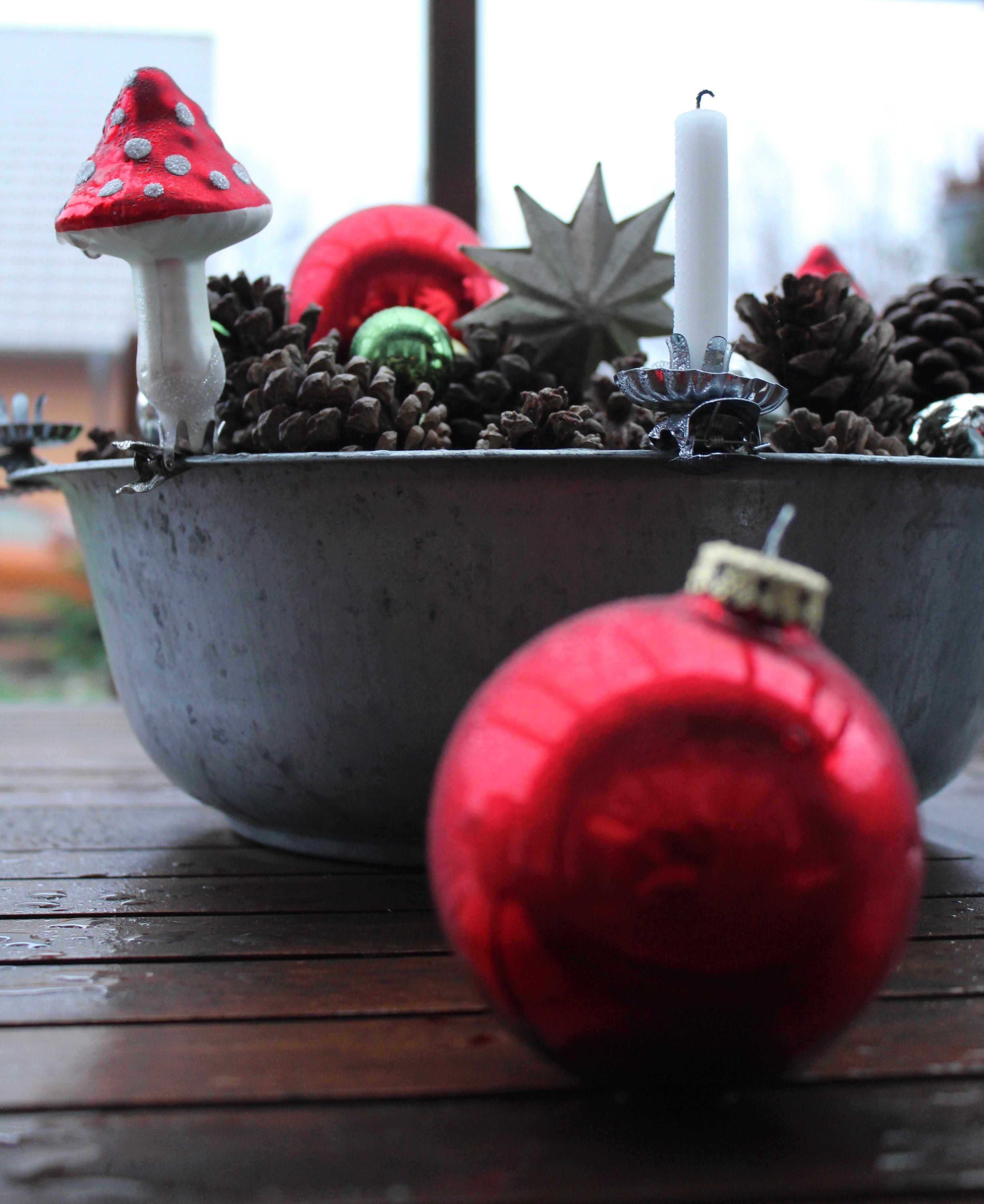 Hier noch eine nachweihnachtliche Impression #zinkschüssel #stillleben #schietwetter