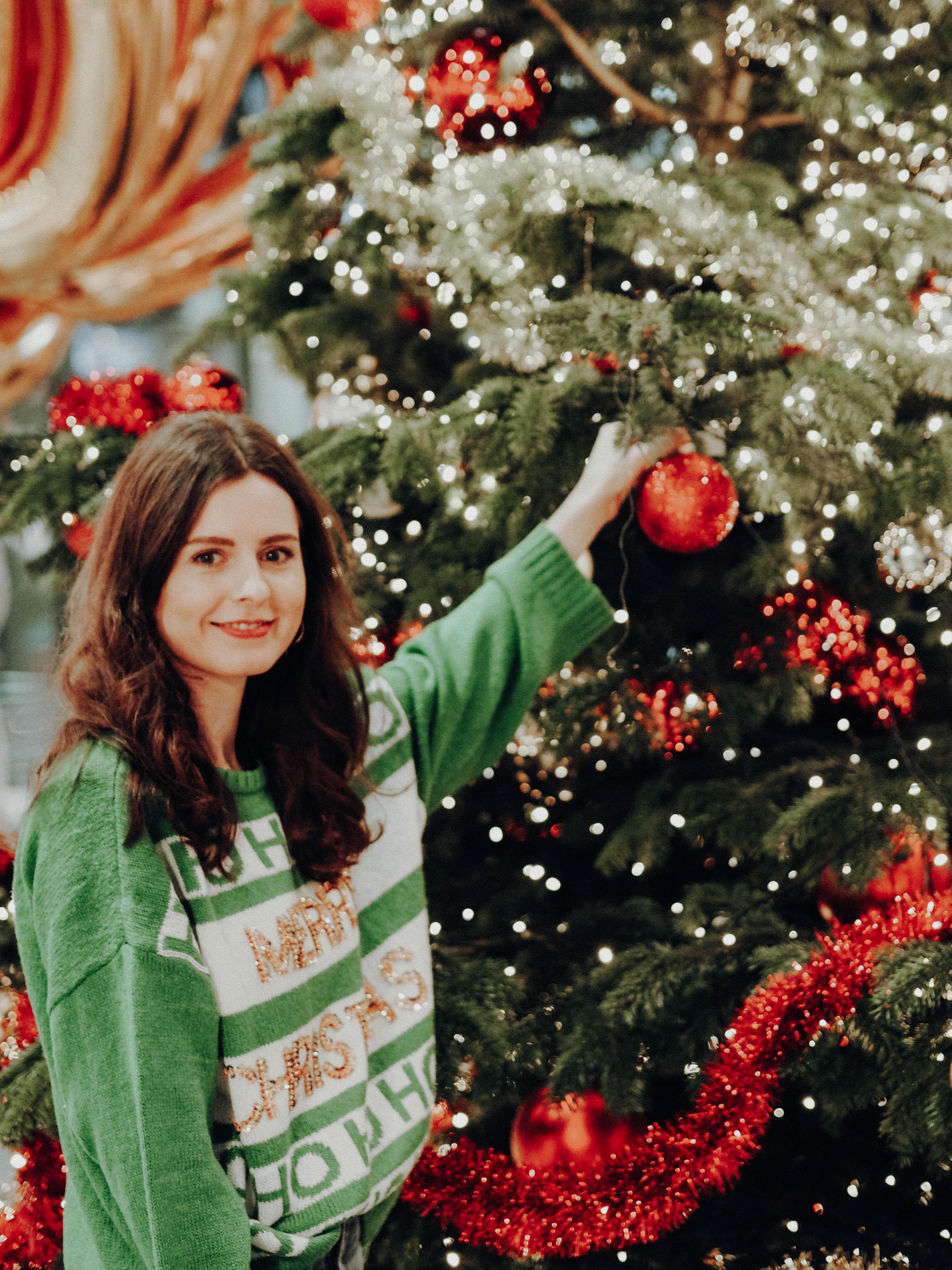 Ho ho ho! Endlich wieder Zeit für Ugly Christmas Sweater! 😉 🎄 #uglychristmassweater #asos #weihnachtspullover