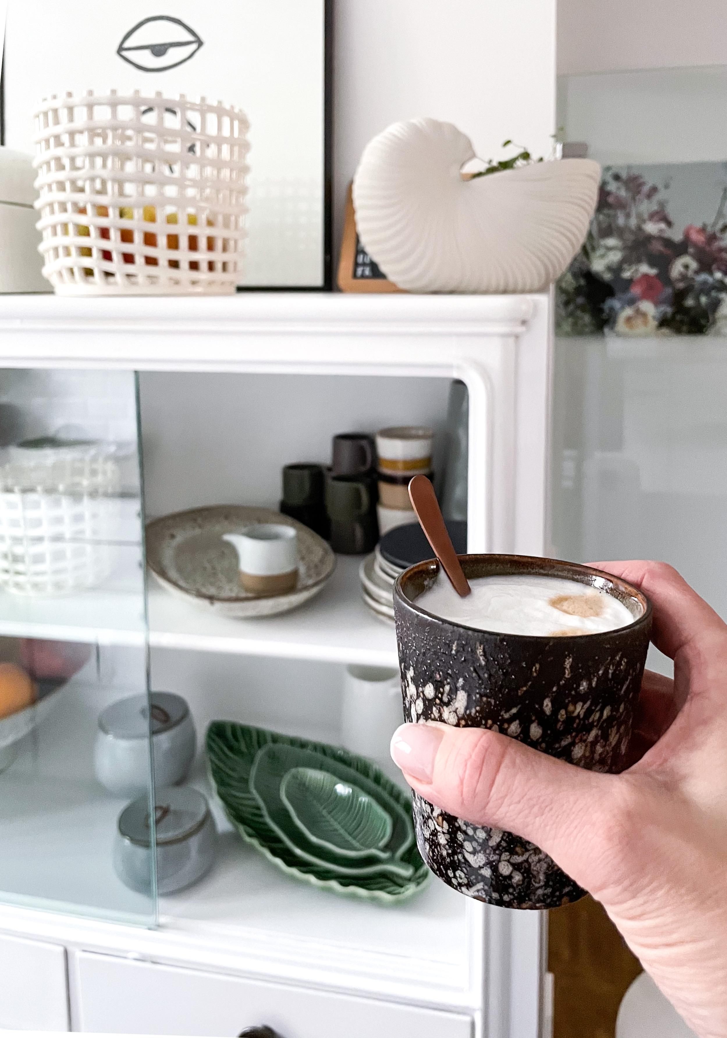 Hoch die Tassen!

#Kaffee #Kaffeepause #Keramik