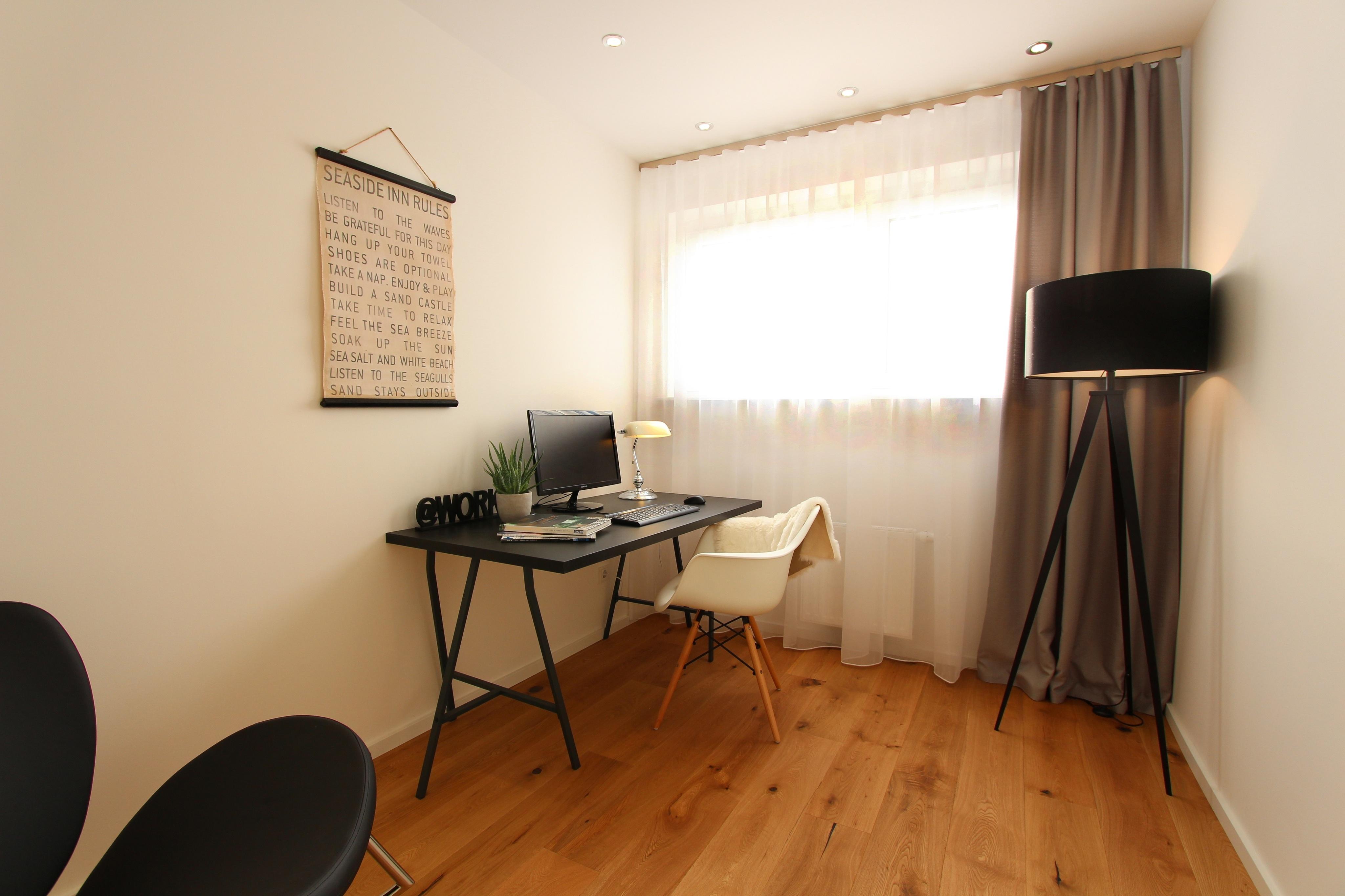 Home Staging Graz #büro #gästezimmer #arbeitszimmer #almhütte ©Isabella Hemmer