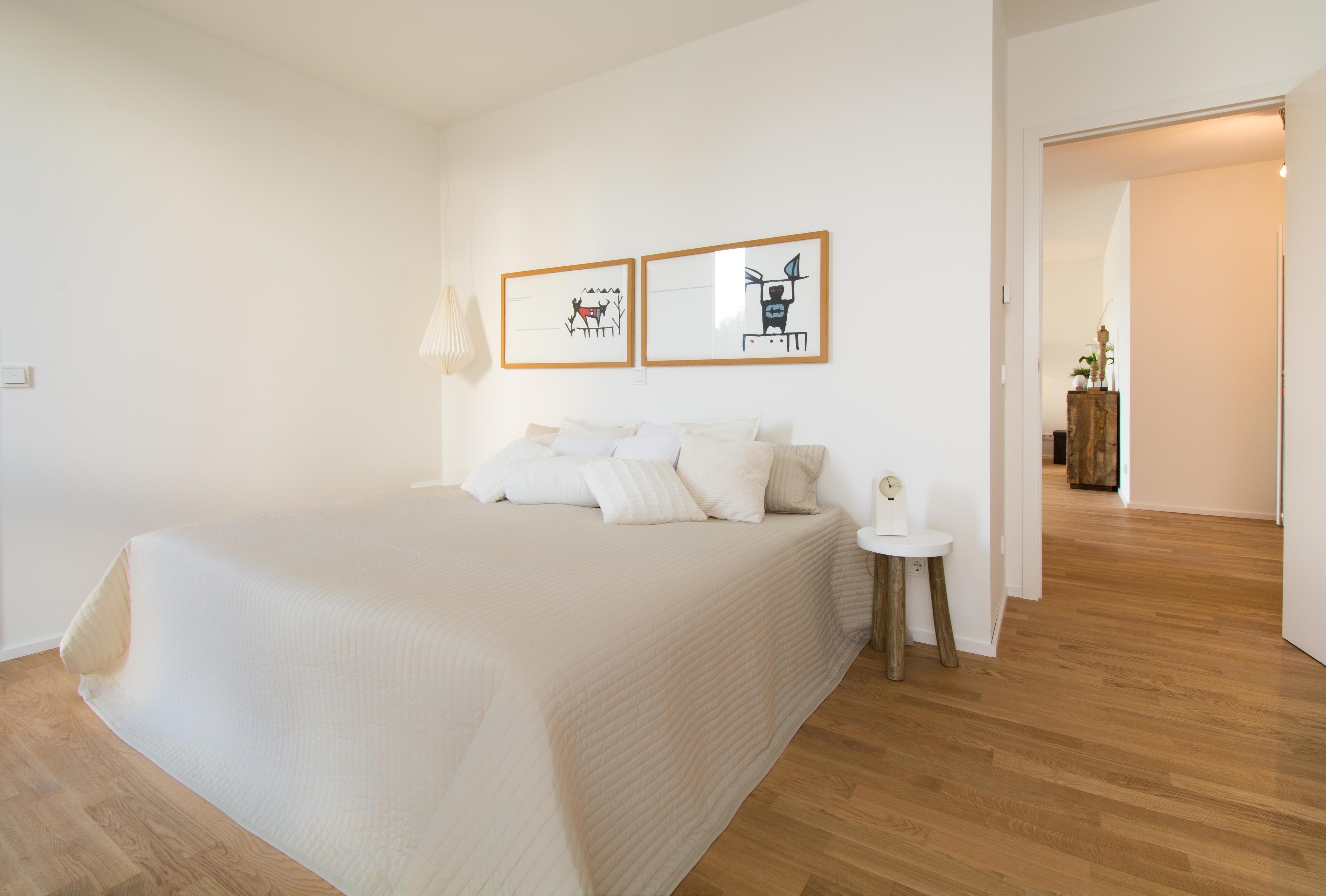 Home Staging Schlafzimmer #bett #musterwohnung ©www.luna-homestaging.de