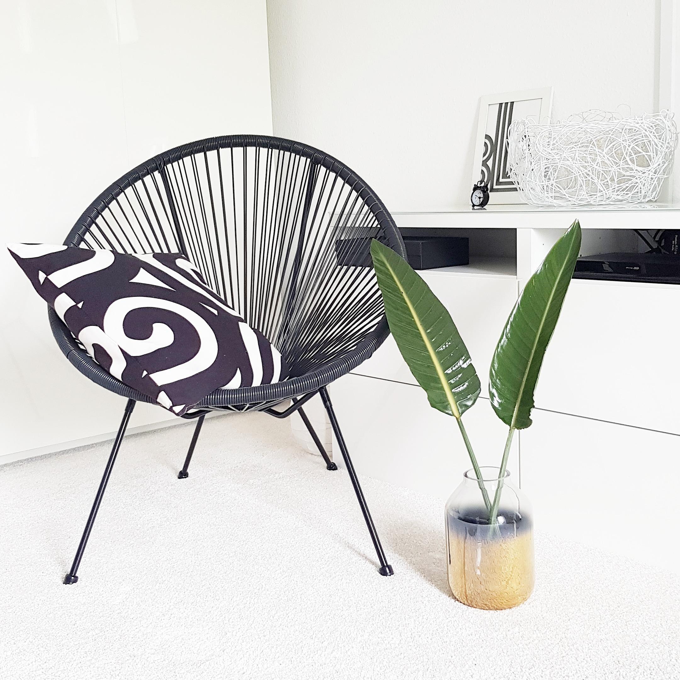 Ich bin  ganz verliebt in diesen Stuhl. 

#scandic #nordic #chair #minimalism #mynordicroom 