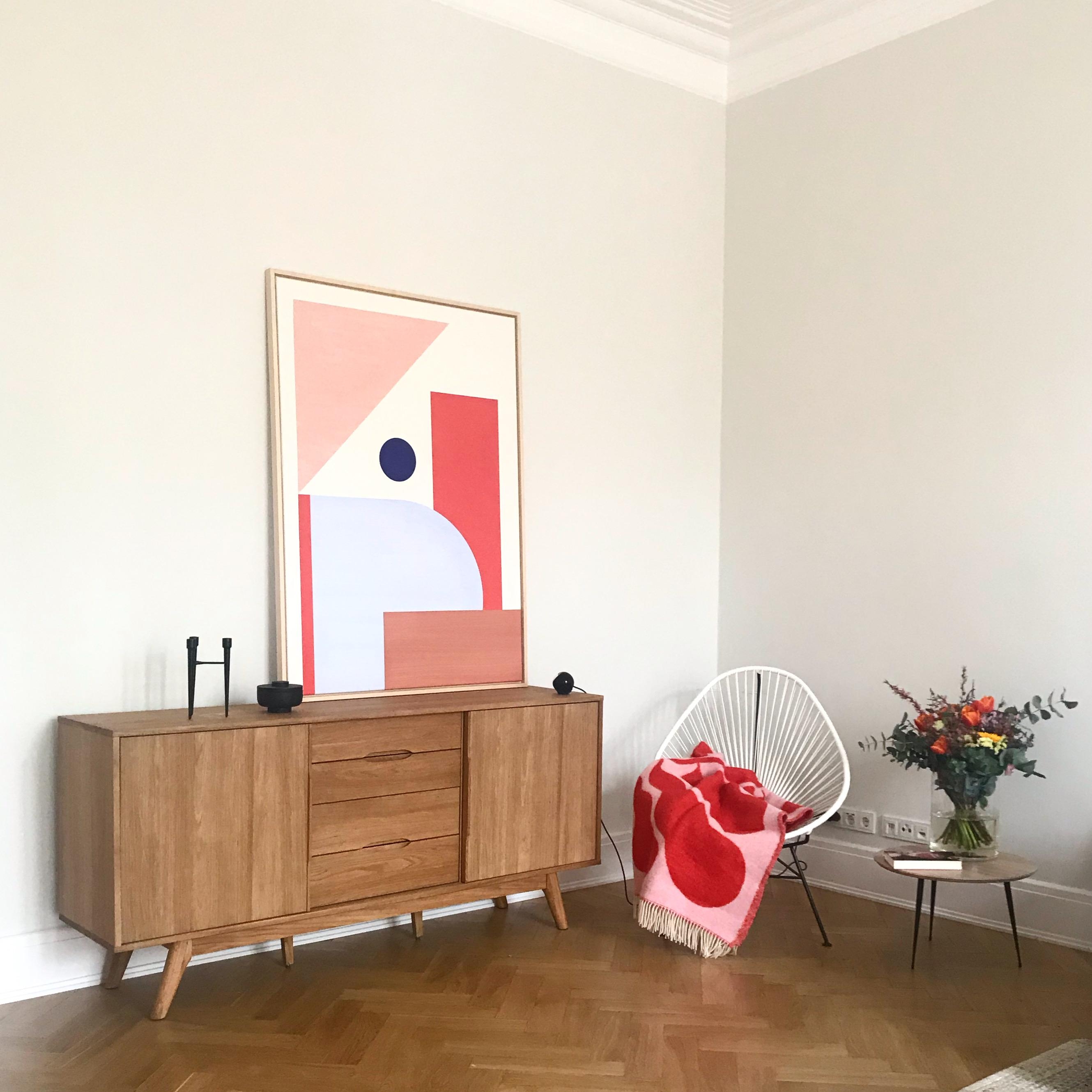Ich liebe diese farbenfrohe Ecke der Wohnung und besonders unseren neuen #artprint #leinwandprint . #altbau #livingroom 