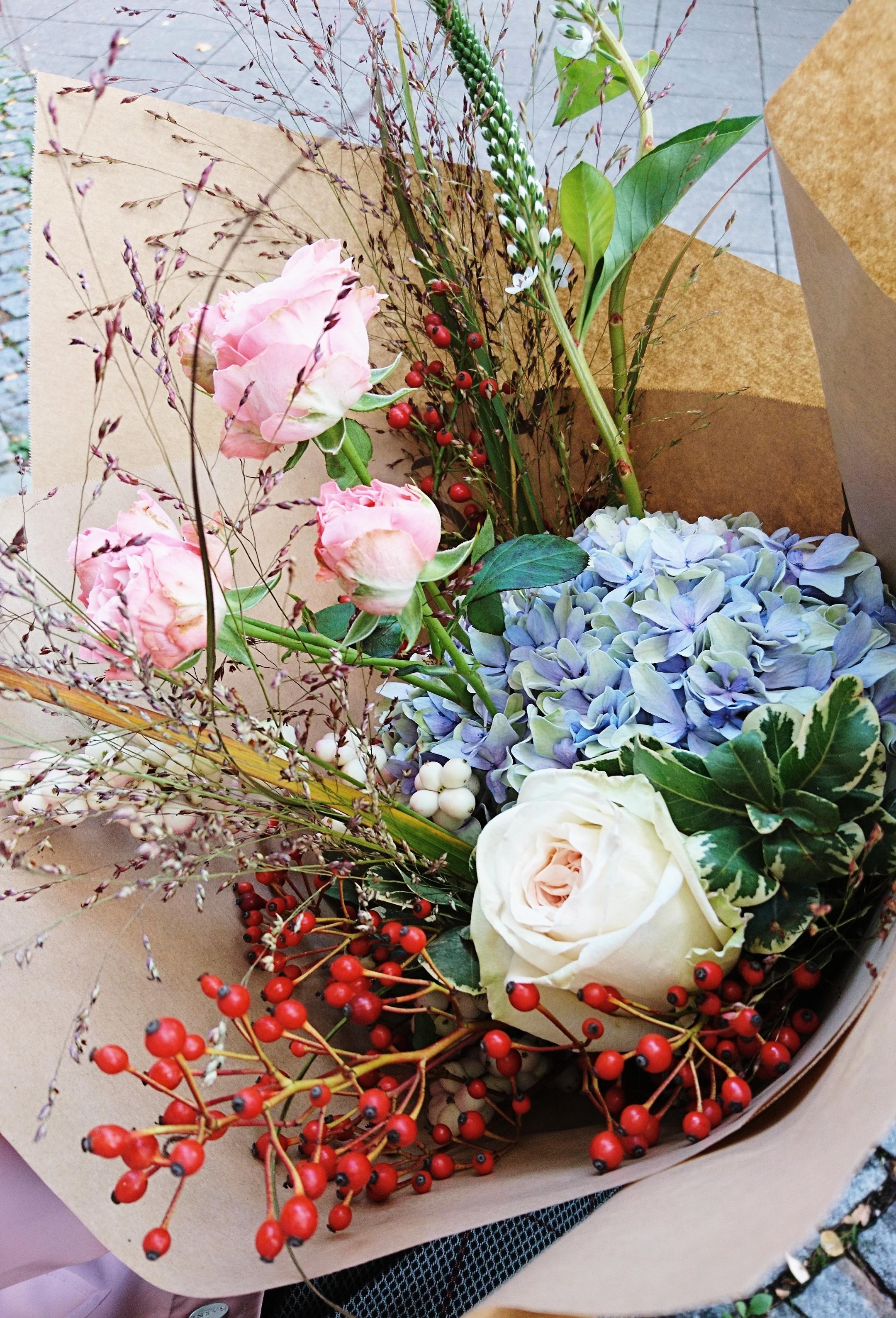 Ich wünsche euch allen ein ganz wunderschönes Wochenende! #freshflowerfriday #flowers #Blumenliebe #Blumen #Blumenstrauß