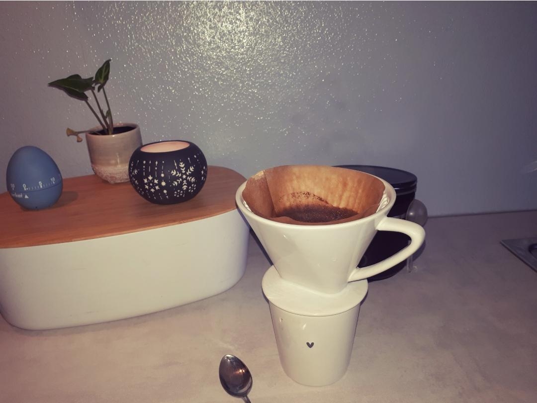 Ich wünsche euch einen guten Morgen, so darf ein entspannter Samstag beginnen. ☕
#kaffeeduft #cozy #BC 