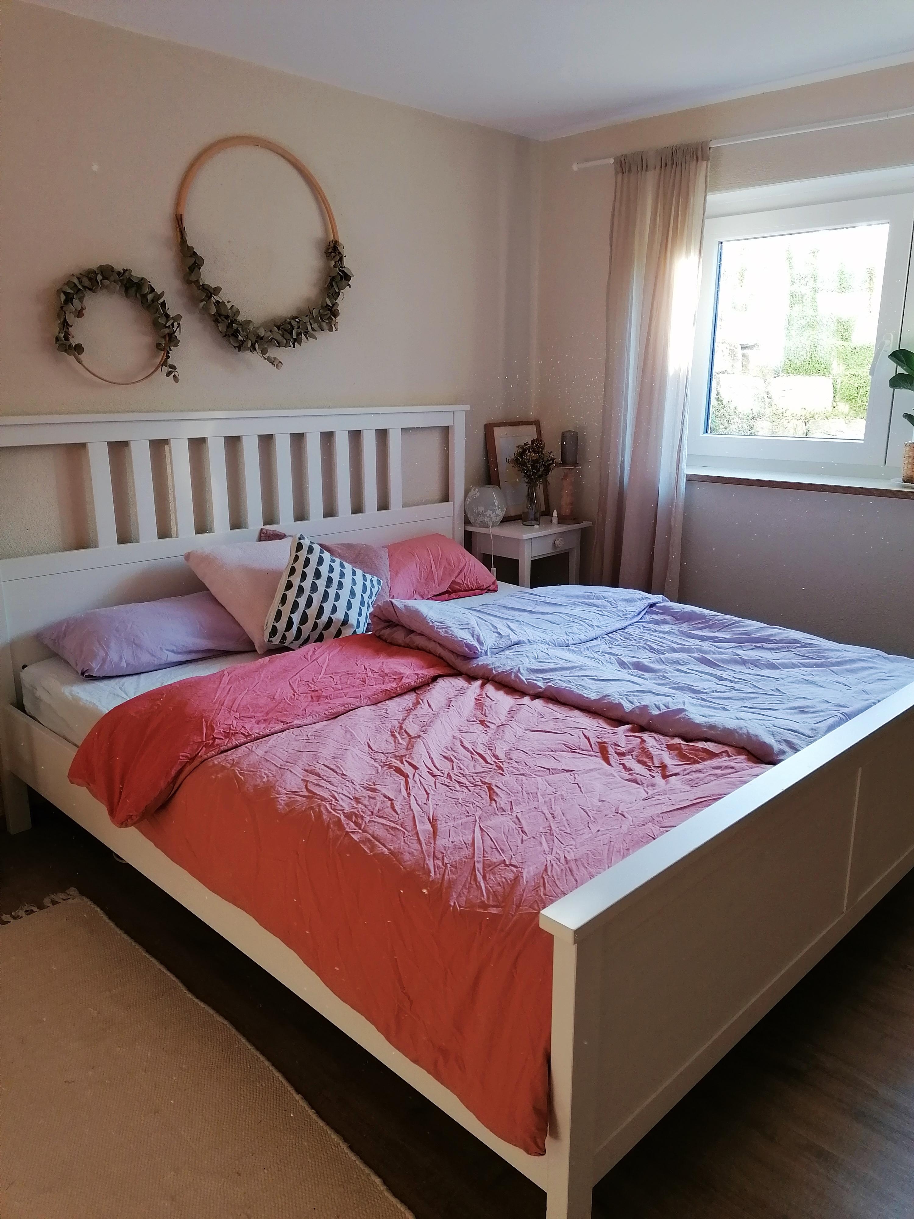 Im Bett muss es auch mal knallig sein!
#sleeping#pastell#lilac#blush#sheets#bed#sleepingroom#bedroom#home#hygge#interior