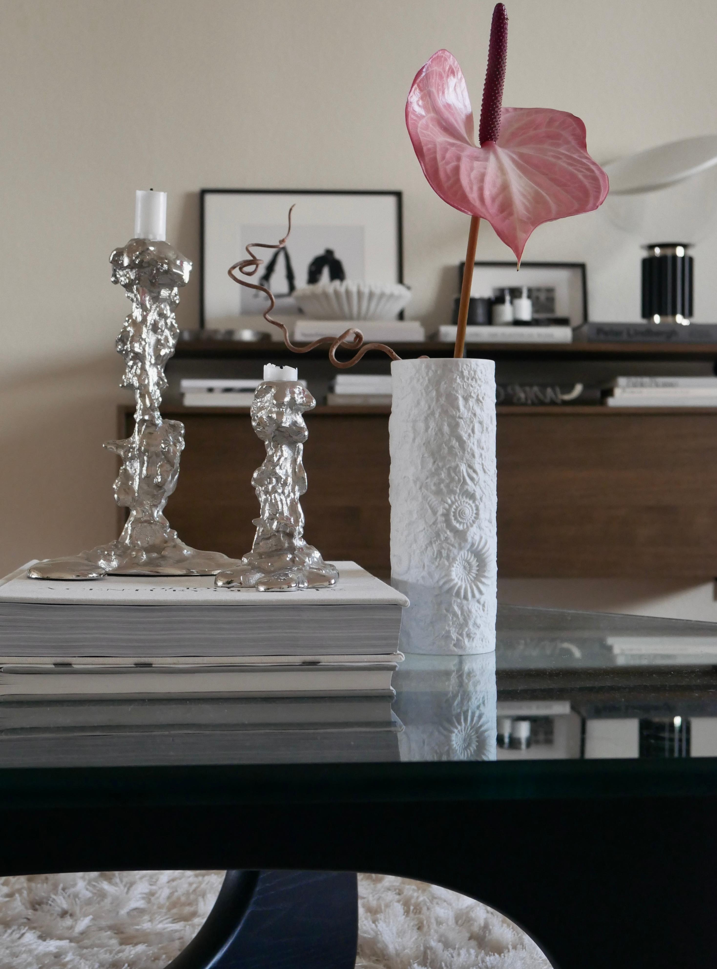 #interiordesign #tablesetting #minimalism #candleholder 