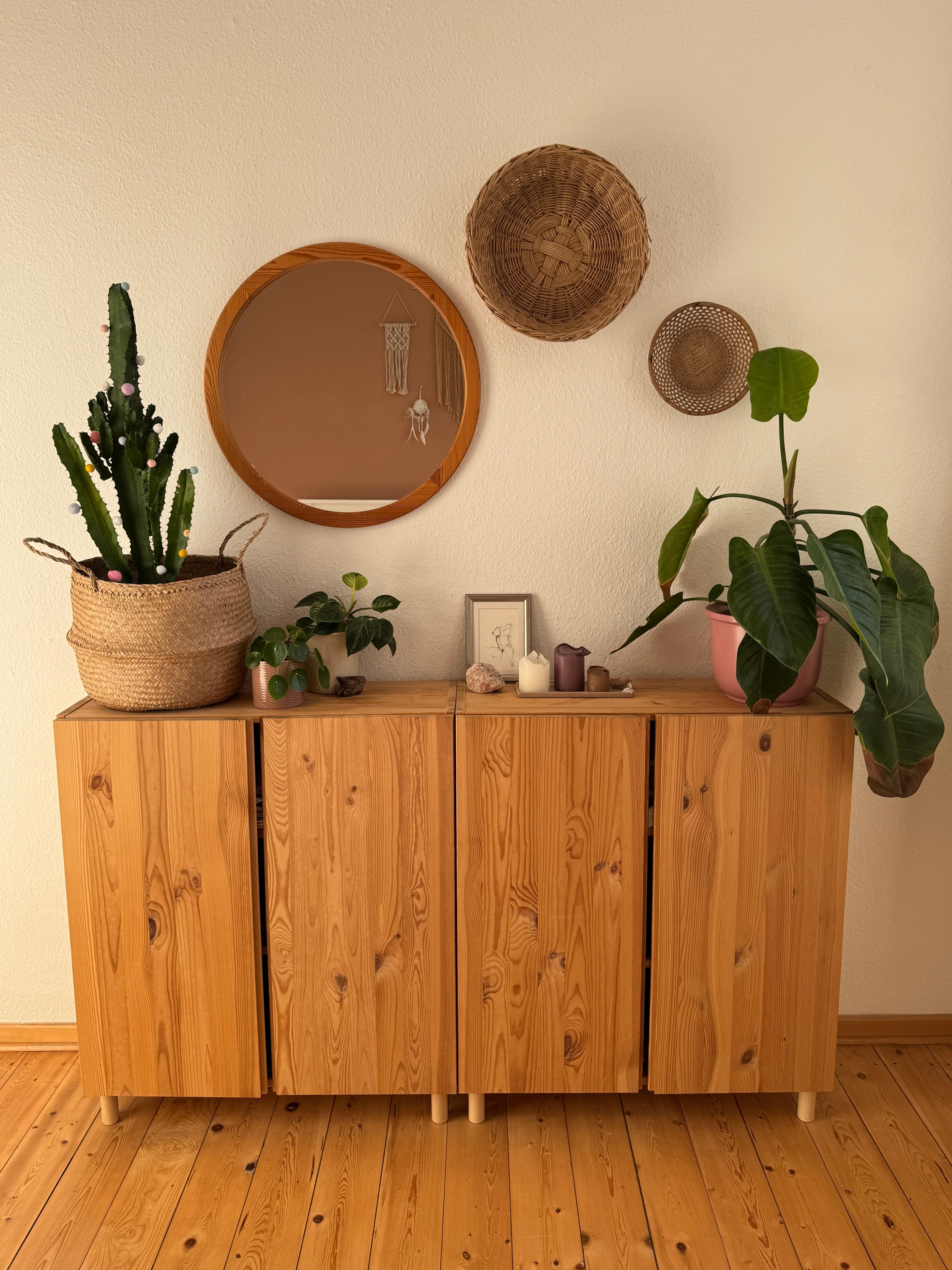 #ivar Liebe 🩷

#schlafzimmer #altbau #ikea #boho #nature #plantlove 