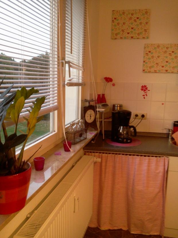 Kaffeeecke in der Küche mit selbstgenähtem Vorhang #homestory