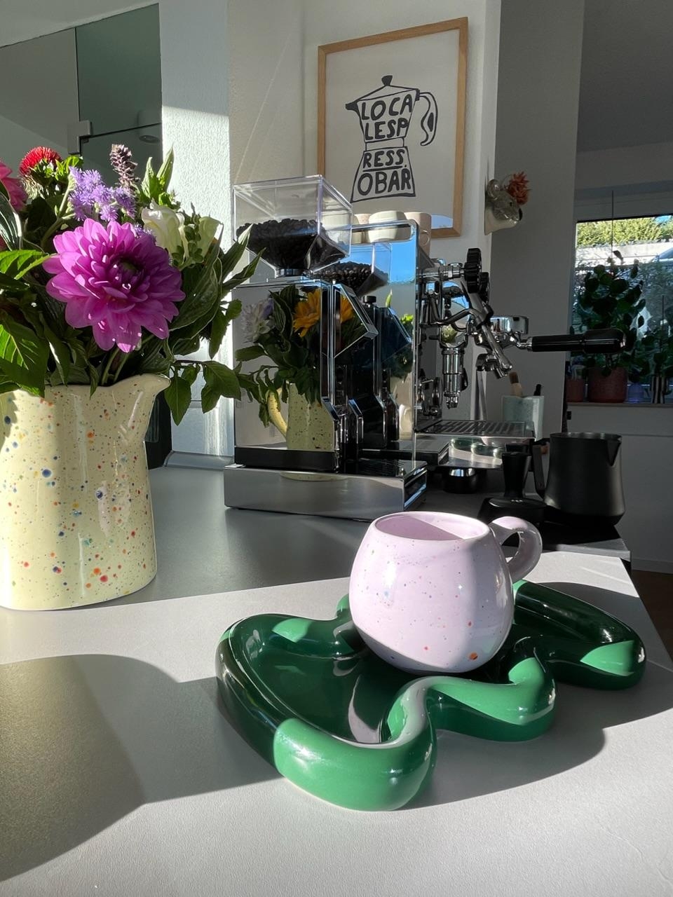 Kaffeeliebe!!!! ☕️ 

#küche #kaffeeecke #keramik #kücheninspo #lieblingstasse #siebträger