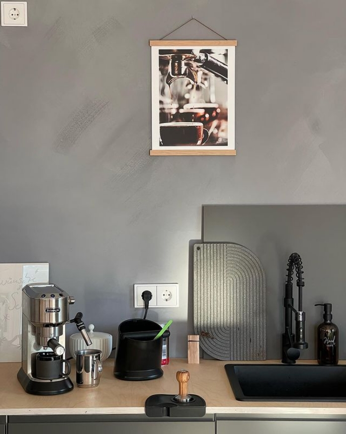 Kaffeestation! Ohne geht hier nix am Morgen.
#espressomaschine #poster #espresso #kaffeeammorgen #kaffee