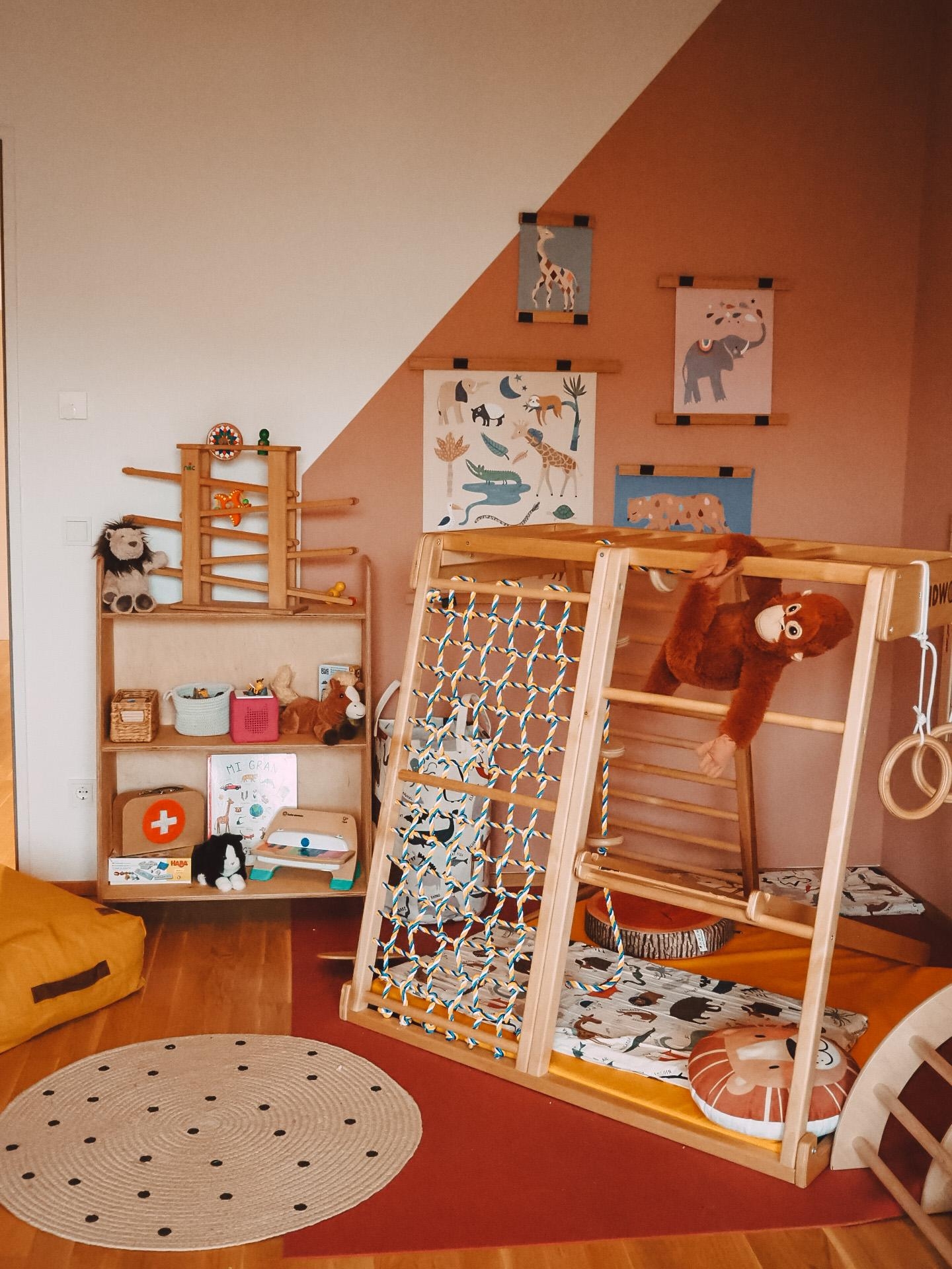 #kidsroom #kinderzimmer #montessori #diymöbel