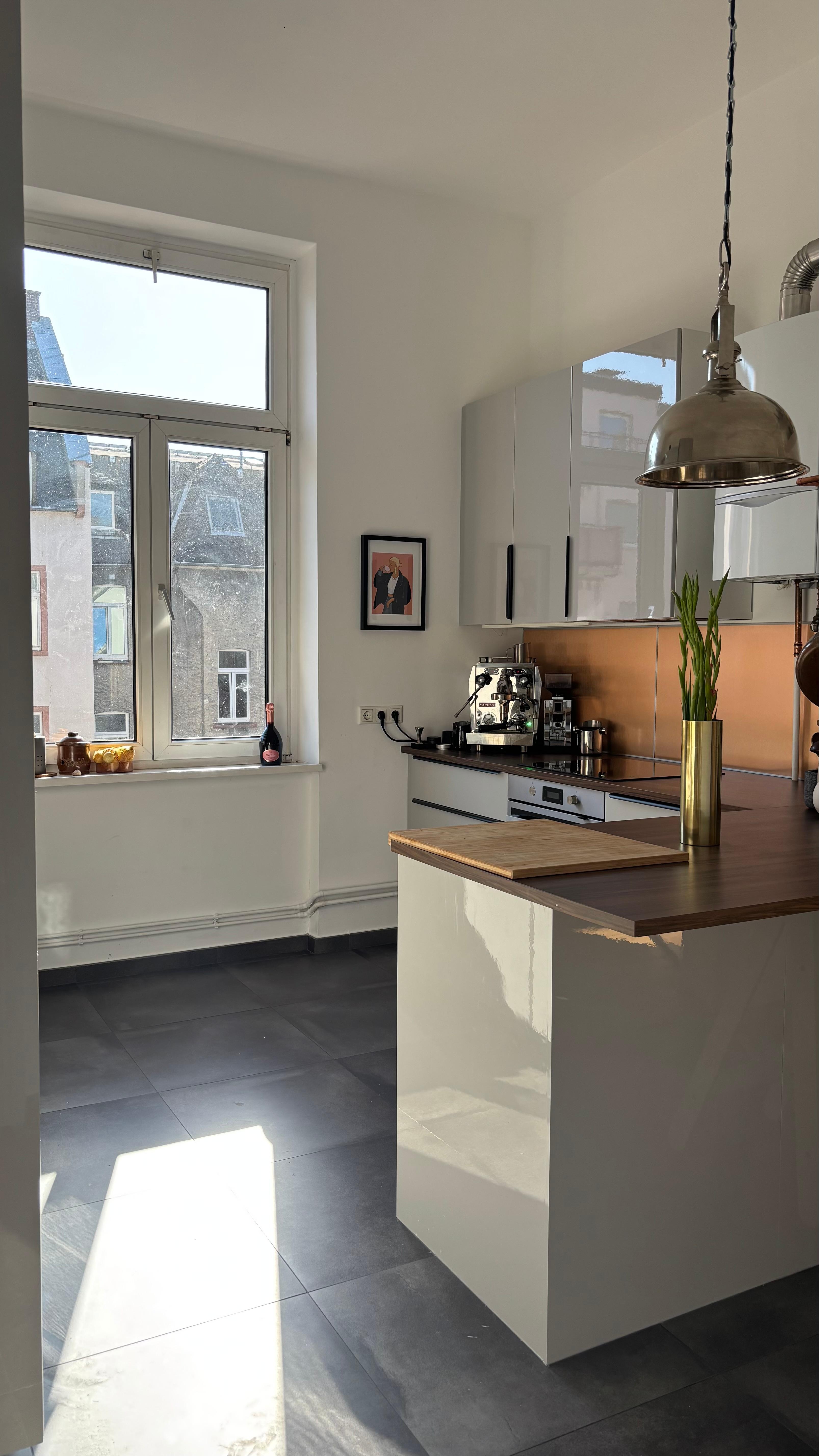 Kleine, aber feine Küche 👩‍🍳

#NordendFrankfurt #Altbau 