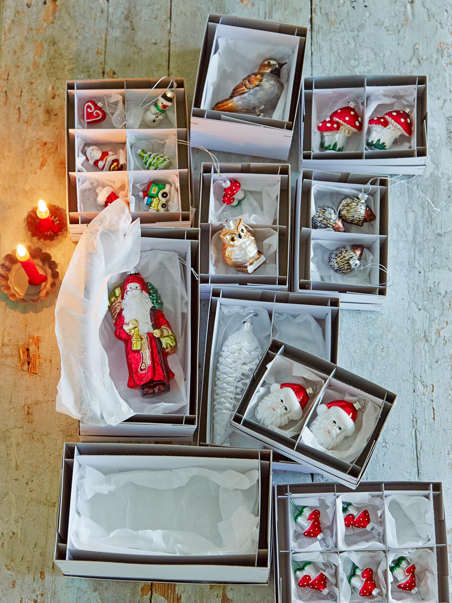 Kostbarkeiten #weihnachtsdeko #christbaumschmuck ©Living at Home