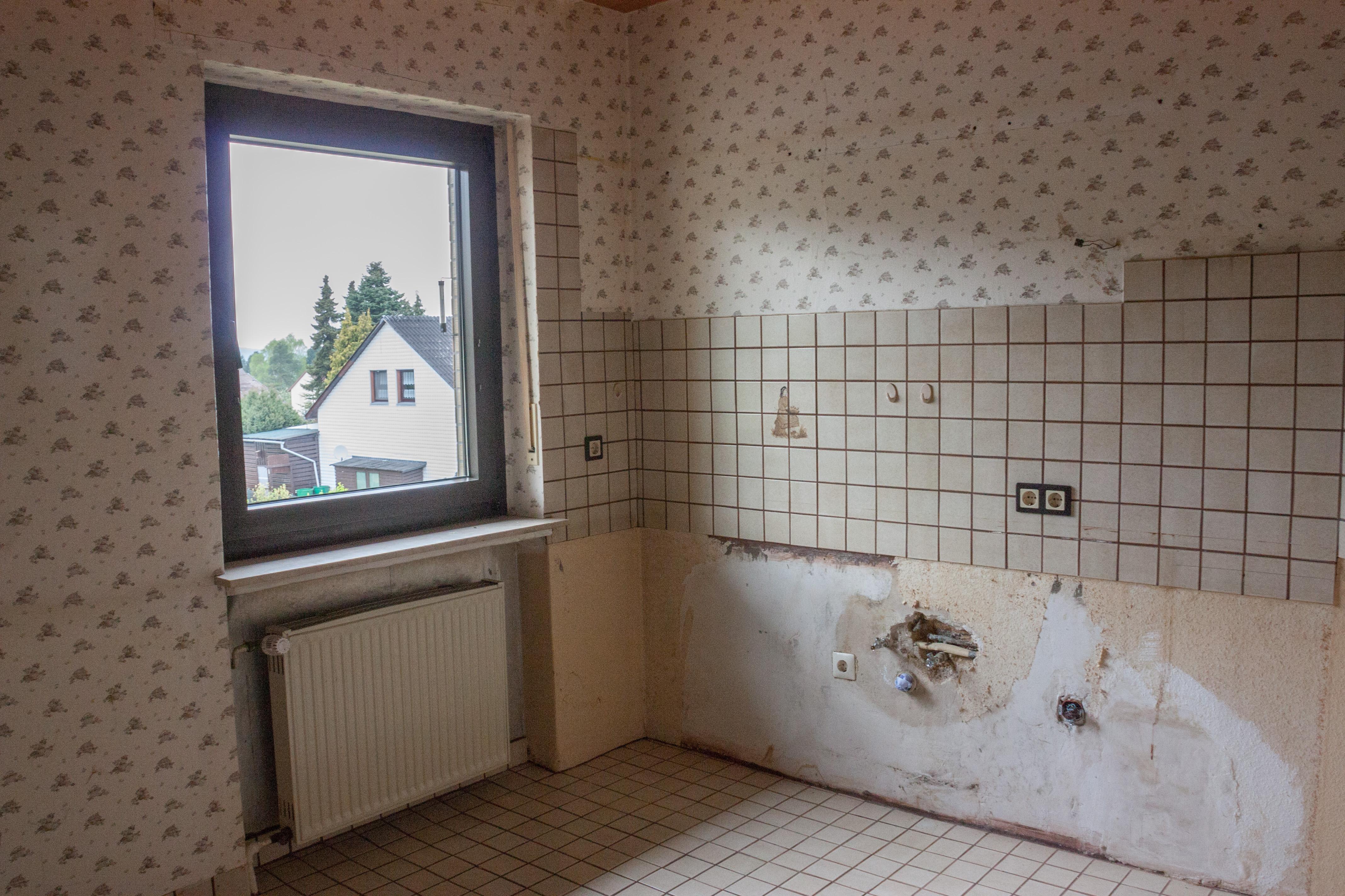 Küche - vorher #küche ©IMMOTION Home Staging / Florian Gürbig