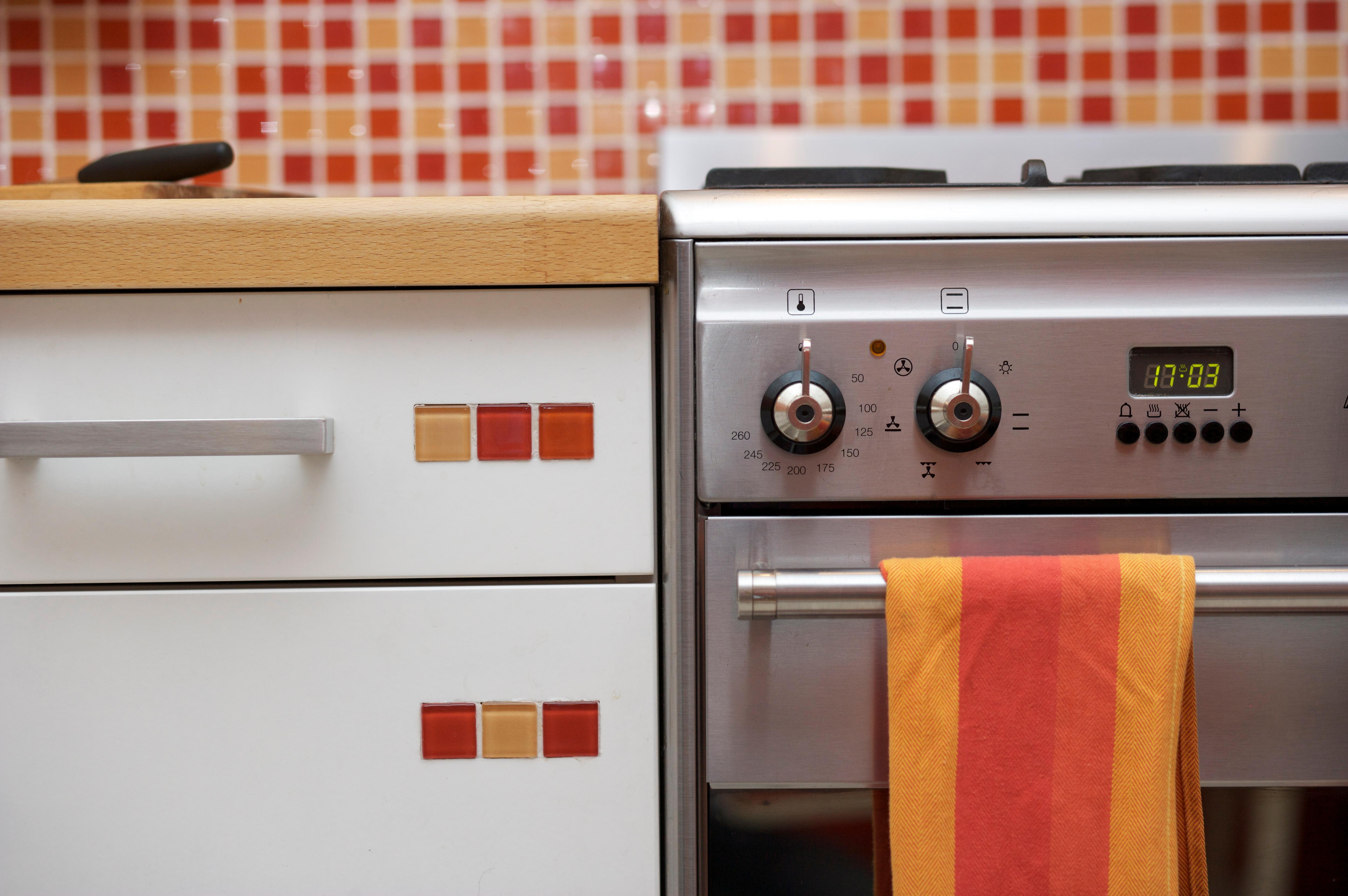 Küche mit Detailliebe #küche #fliesen #mosaikfliesen ©Sebastian Schupfner