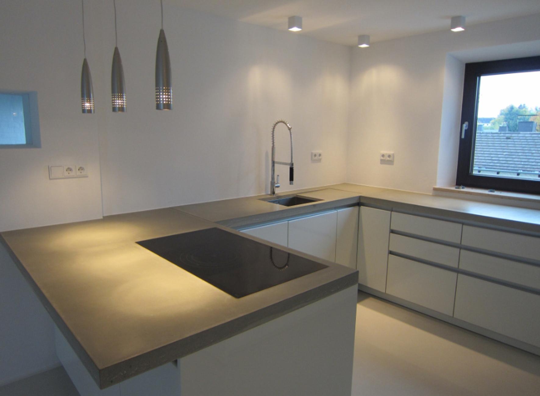 küche1_beton #küche #betonmöbel ©planCbetoninterior