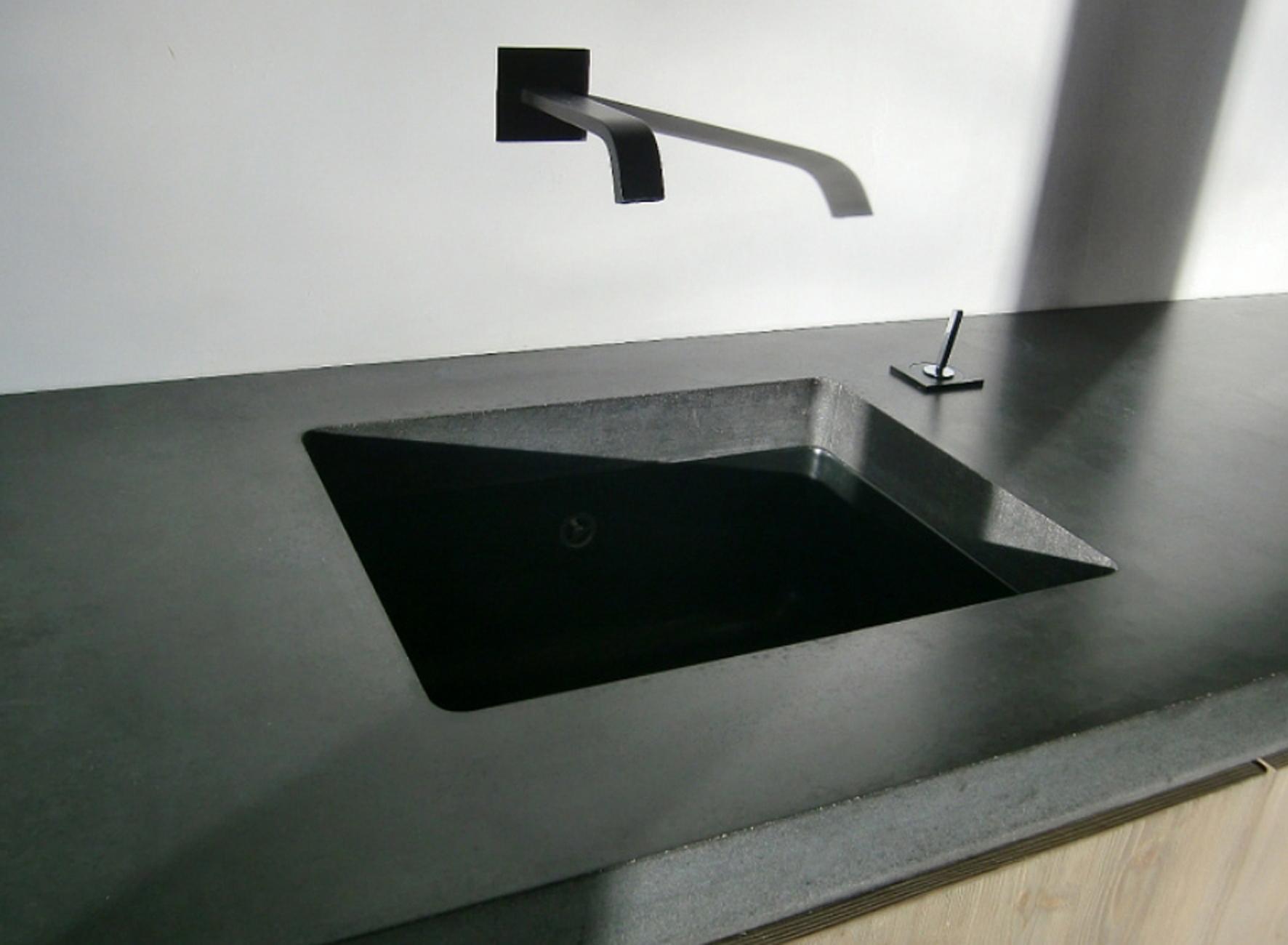 küche5_beton #küche #betonmöbel ©planCbetoninterior