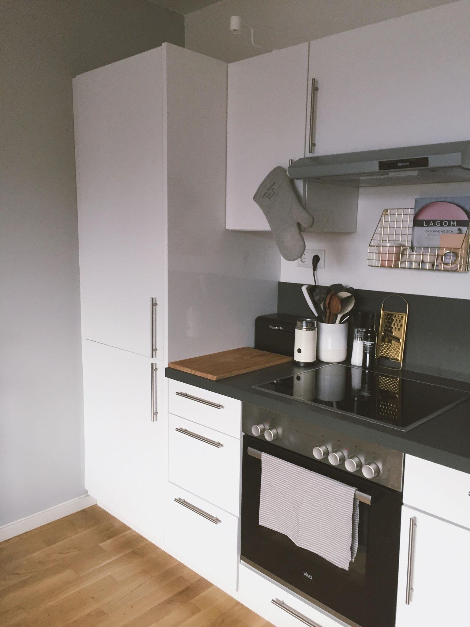 Küchendetails III. Deko von H&M Home und Westwing. #küche #lagom #minimalistic #scandi 