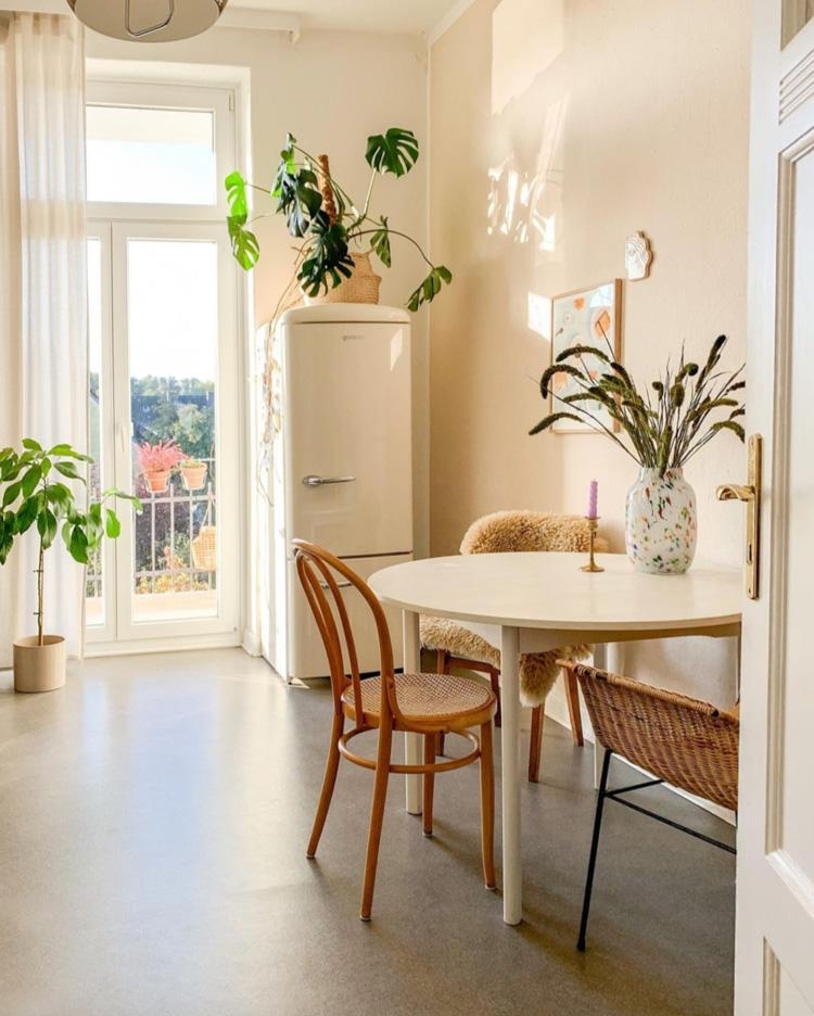Küchenlicht 
#kitchen #altbau #altbauliebe #scandi #light #sunlight #couchstyle