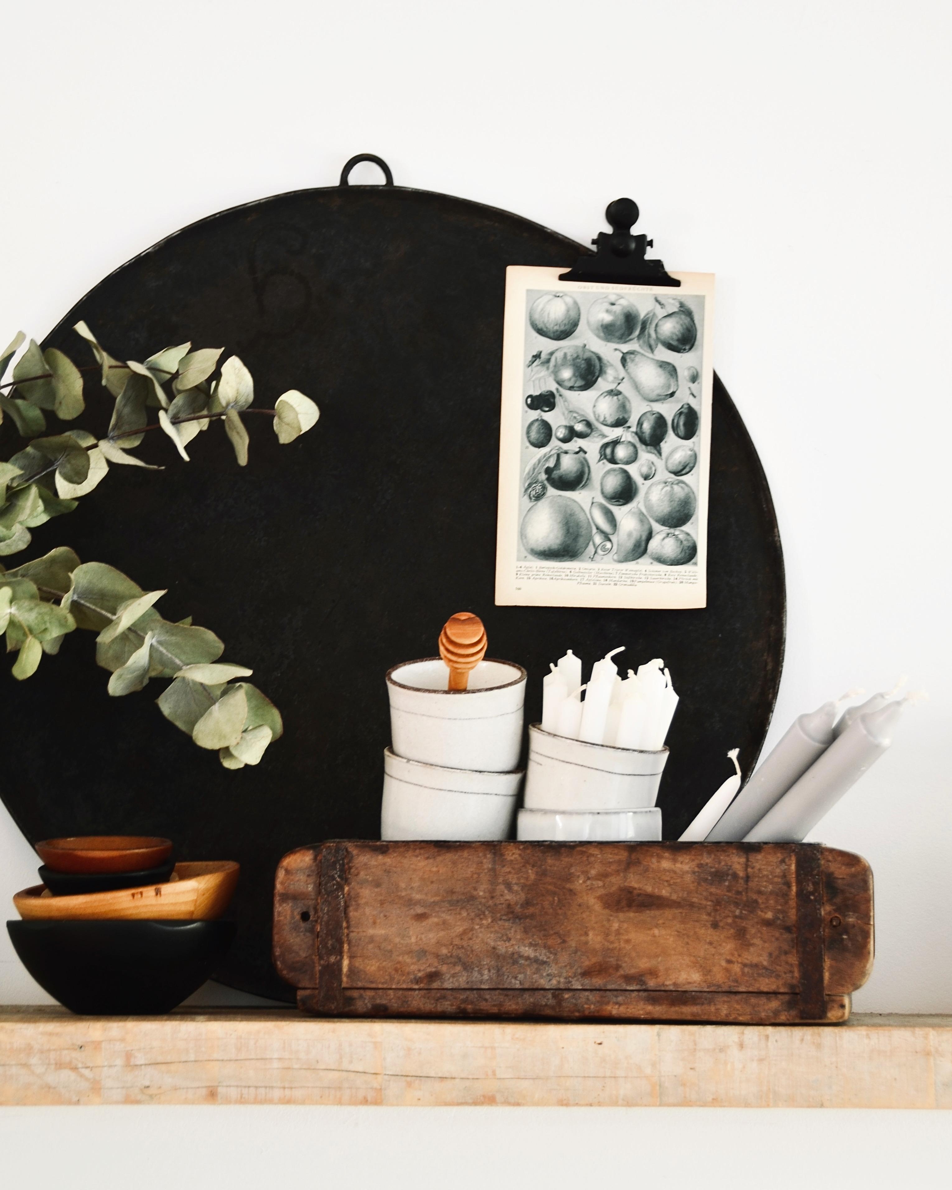 Küchenregal 🤍 #vintage #küche #küchenregal #sommer #schwedenhaus #skandinavisch #eukalyptus #ziegelform 