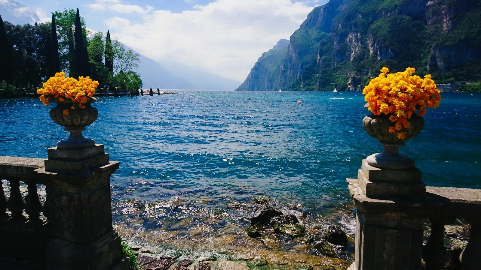 Lago di Garda 🌅
#happyplace #urlaub #travel #spring