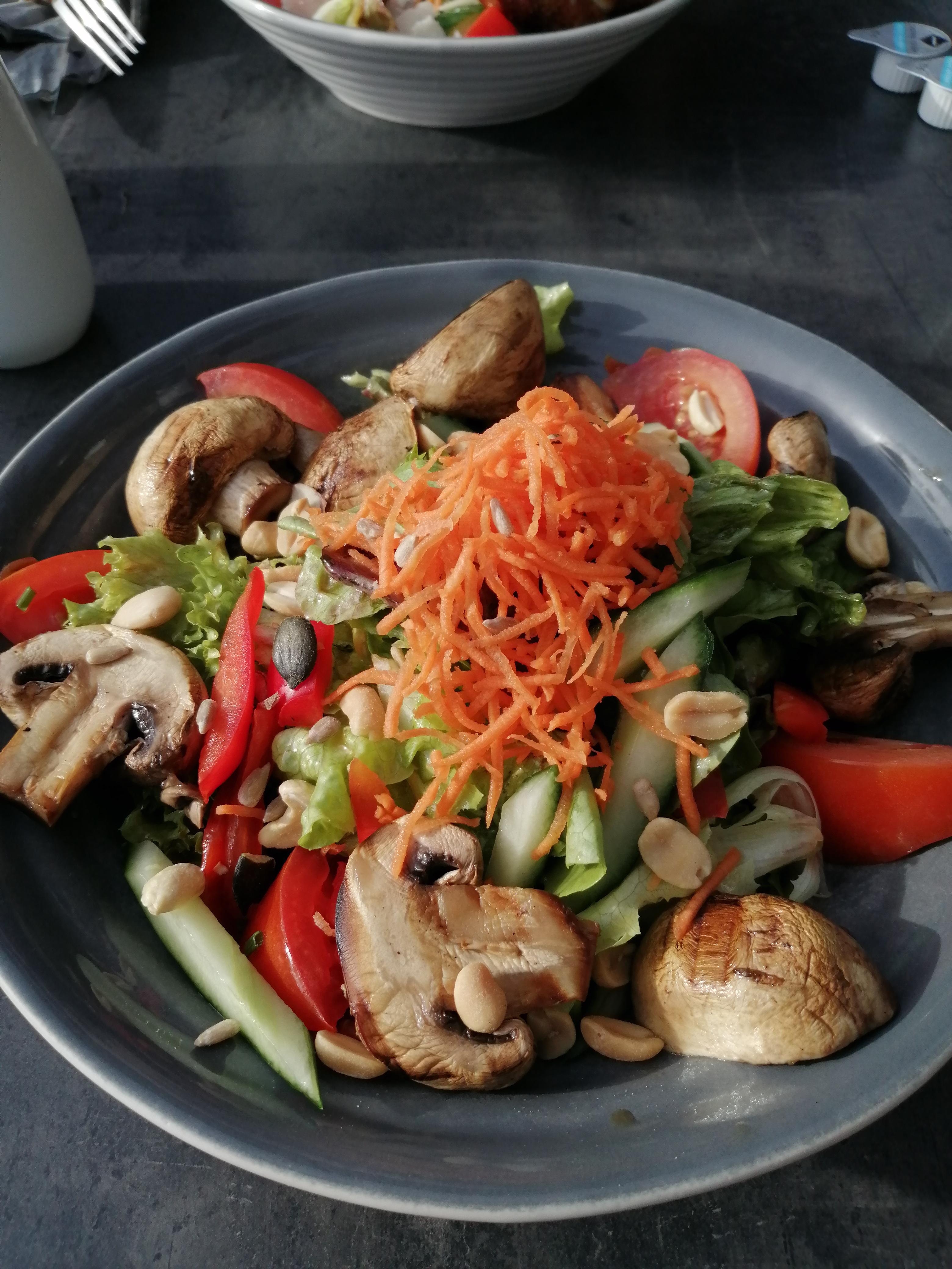 #leckeressen#gesund#salat
#vegetarisch