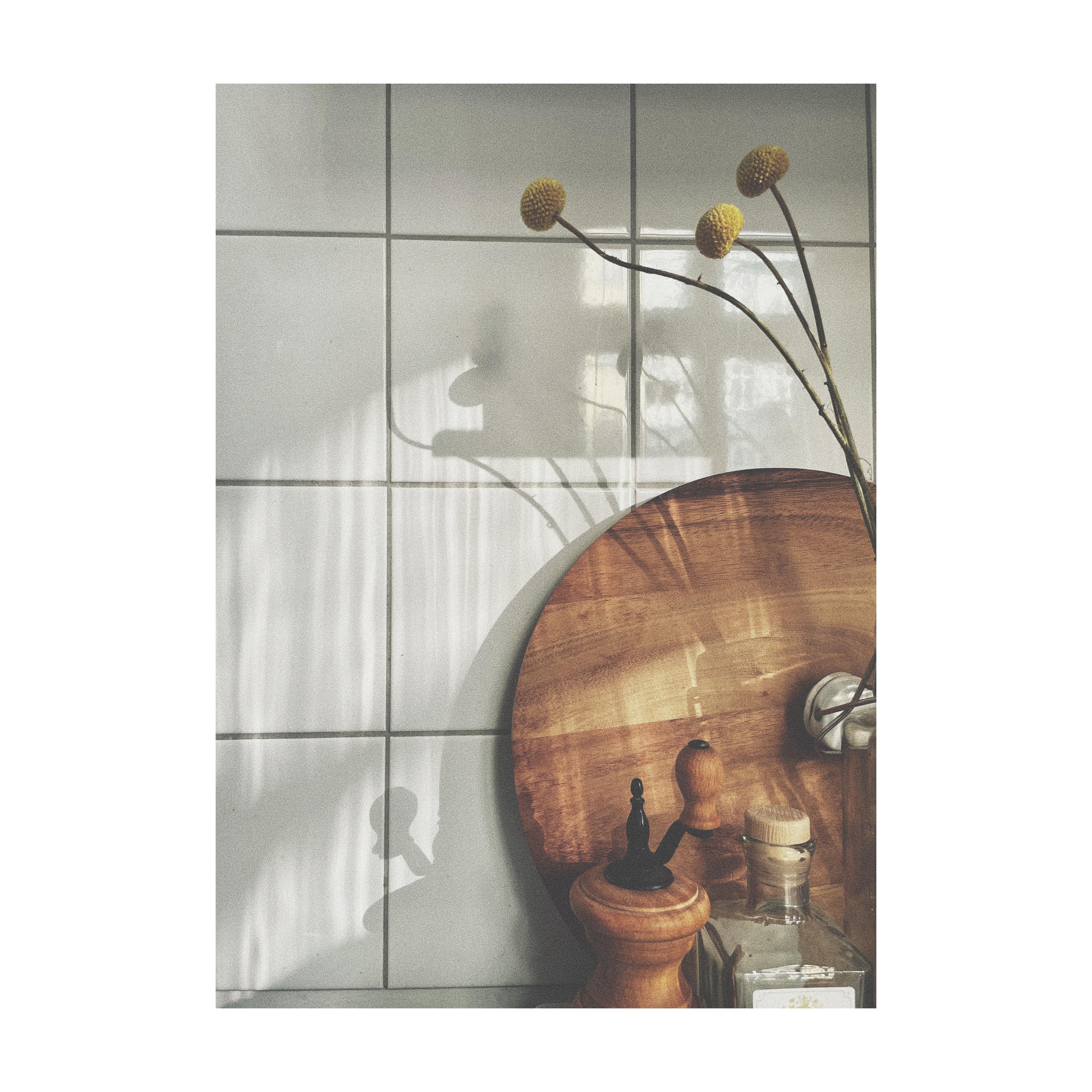 lichtspiel in der küche
#tinykitchen #woodendetails #interior #tinyliving #42qm #berlin