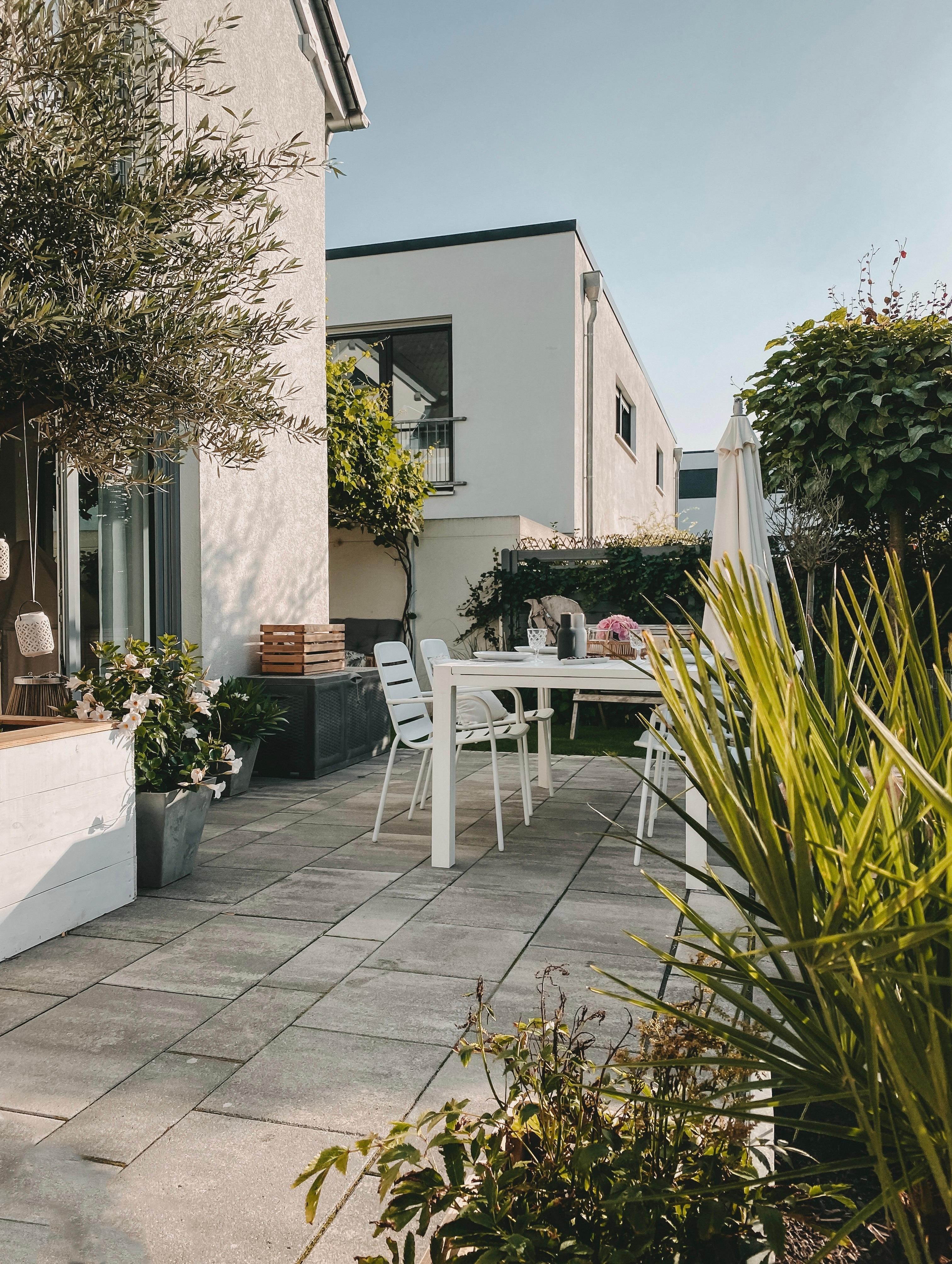Liebe Grüße von der Terrasse 🌸
#Gartenglück
#Terrassengestaltung
#Terrasse