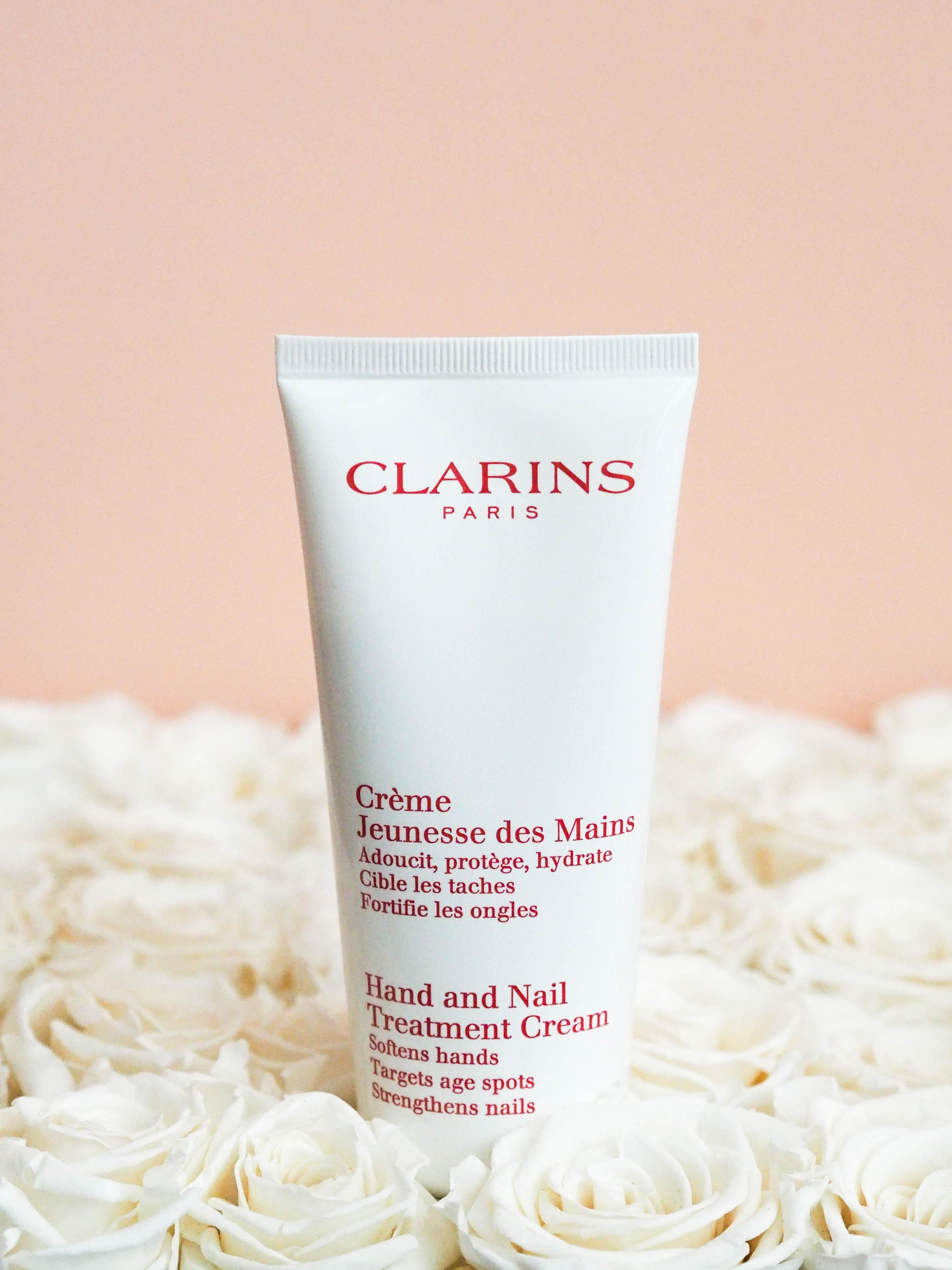 Liebesbeweis in Tubenform von Clarins: Wir verschenken geschmeidige Haut und starke Nägel #beautylieblinge #clarins