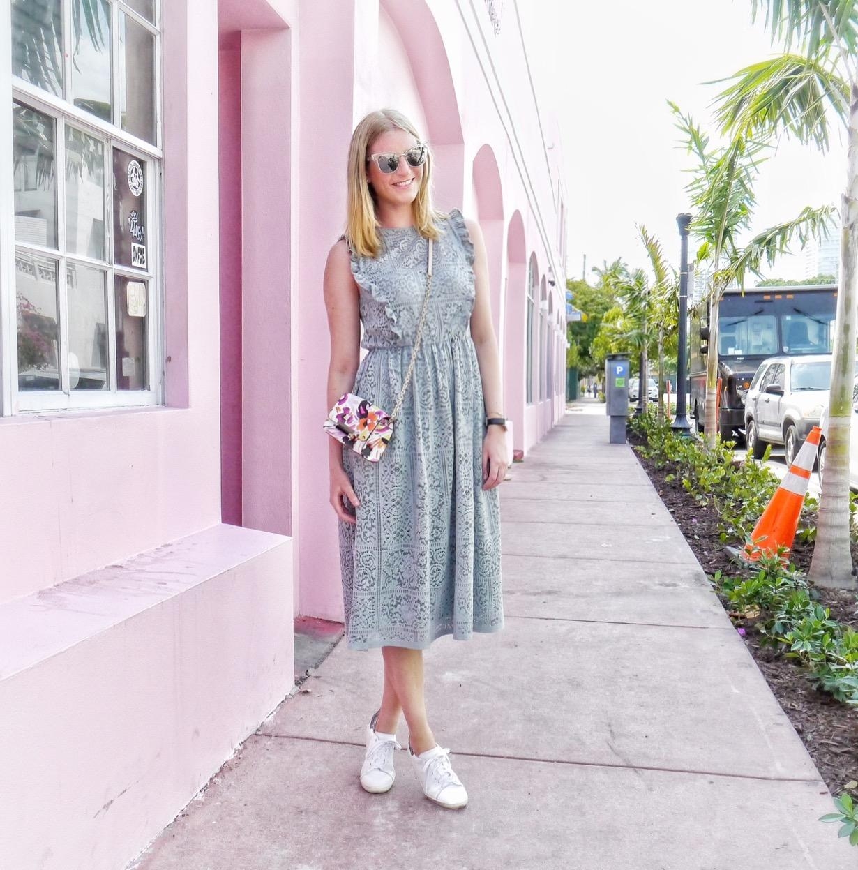 Lieblingskleid in der Lieblingsstadt. 💜
#Miami #Urlaub #pastellfarben #fashionlieblinge 