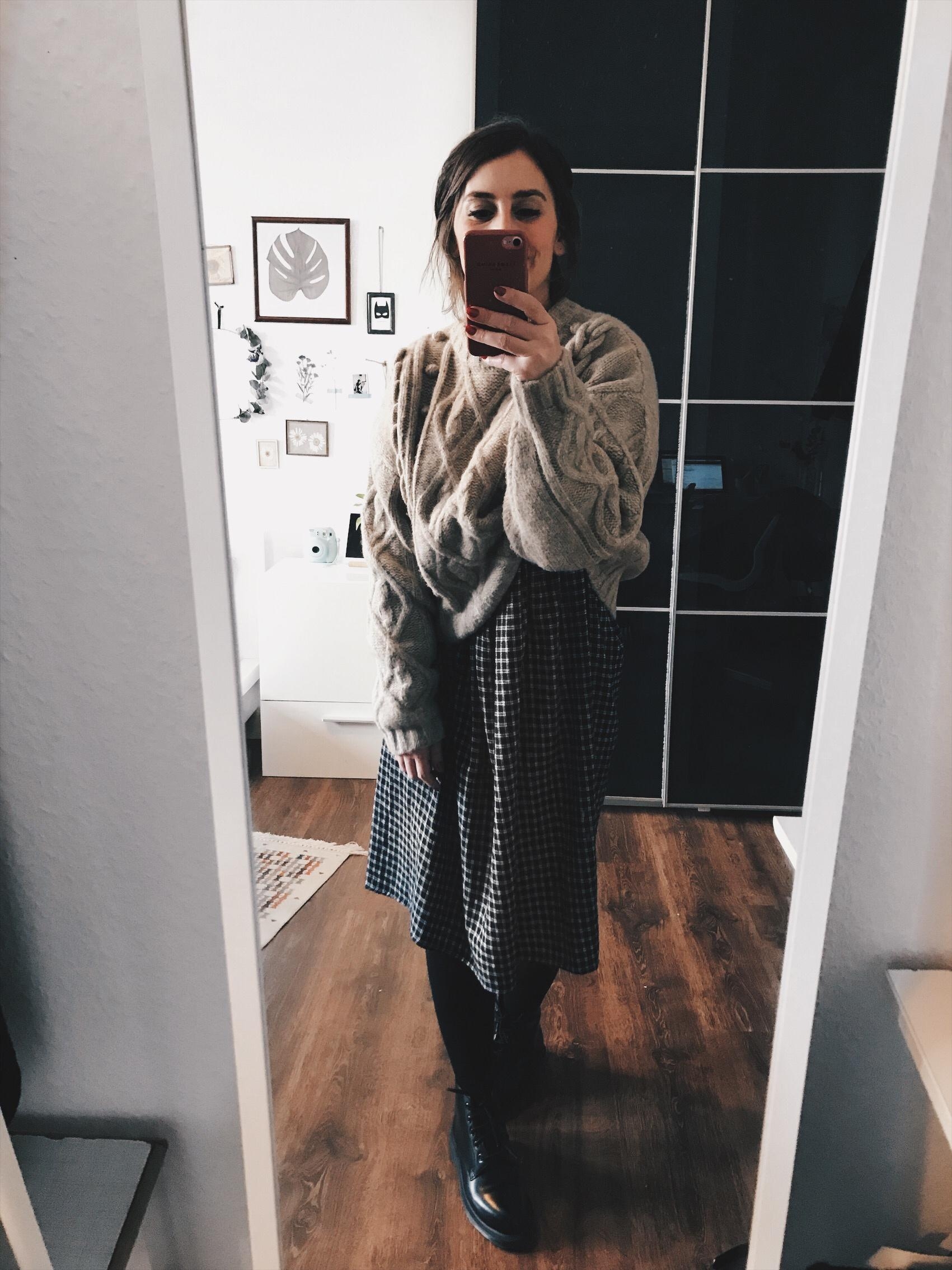 #Lieblingsoutfit #ootd #cozy #pullover #couchstyle #couchliebt #homesweethome #winterpulli