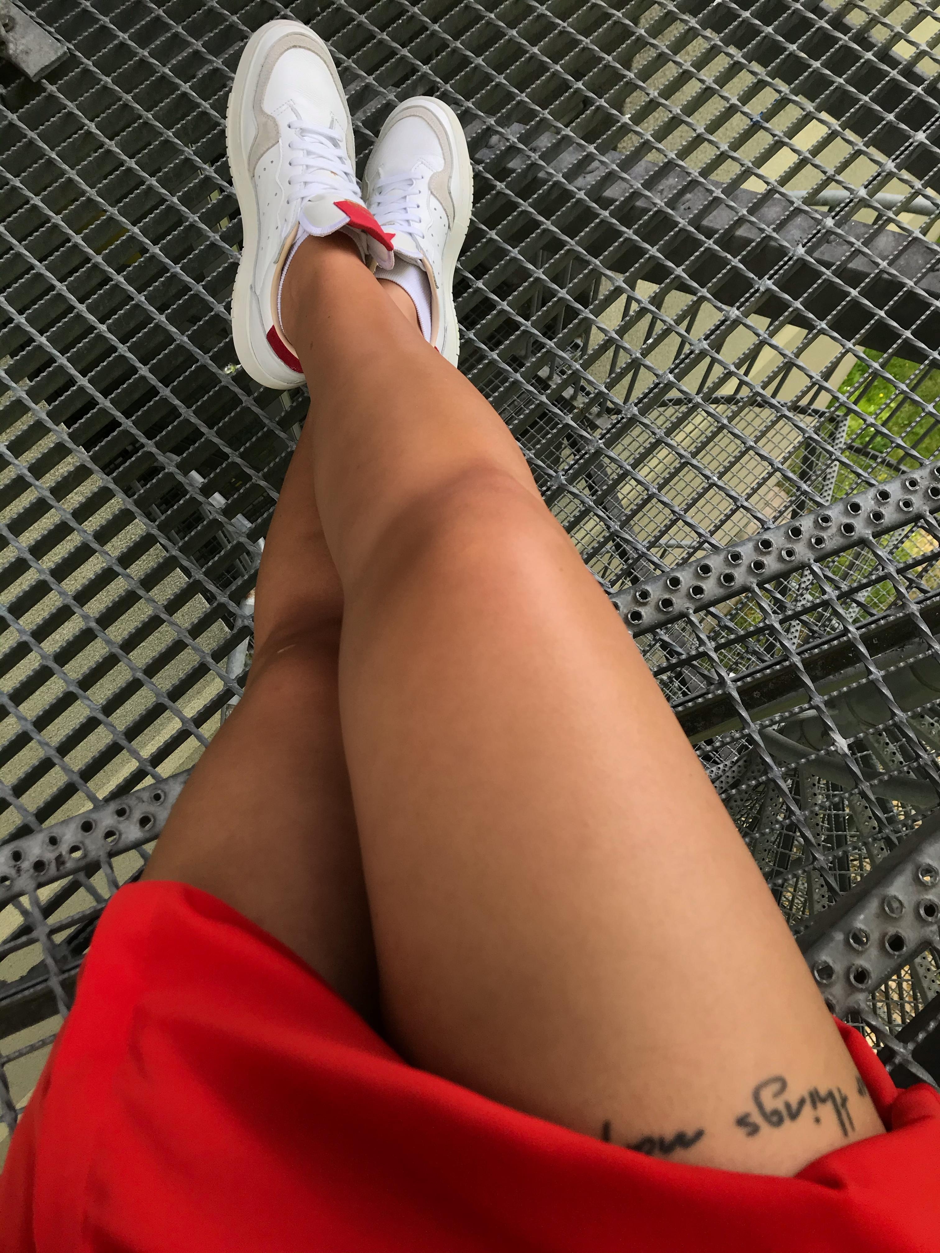 Lieblingssneaker ❤️🔴 
#sneaker #couchstyle #fashionchallenge