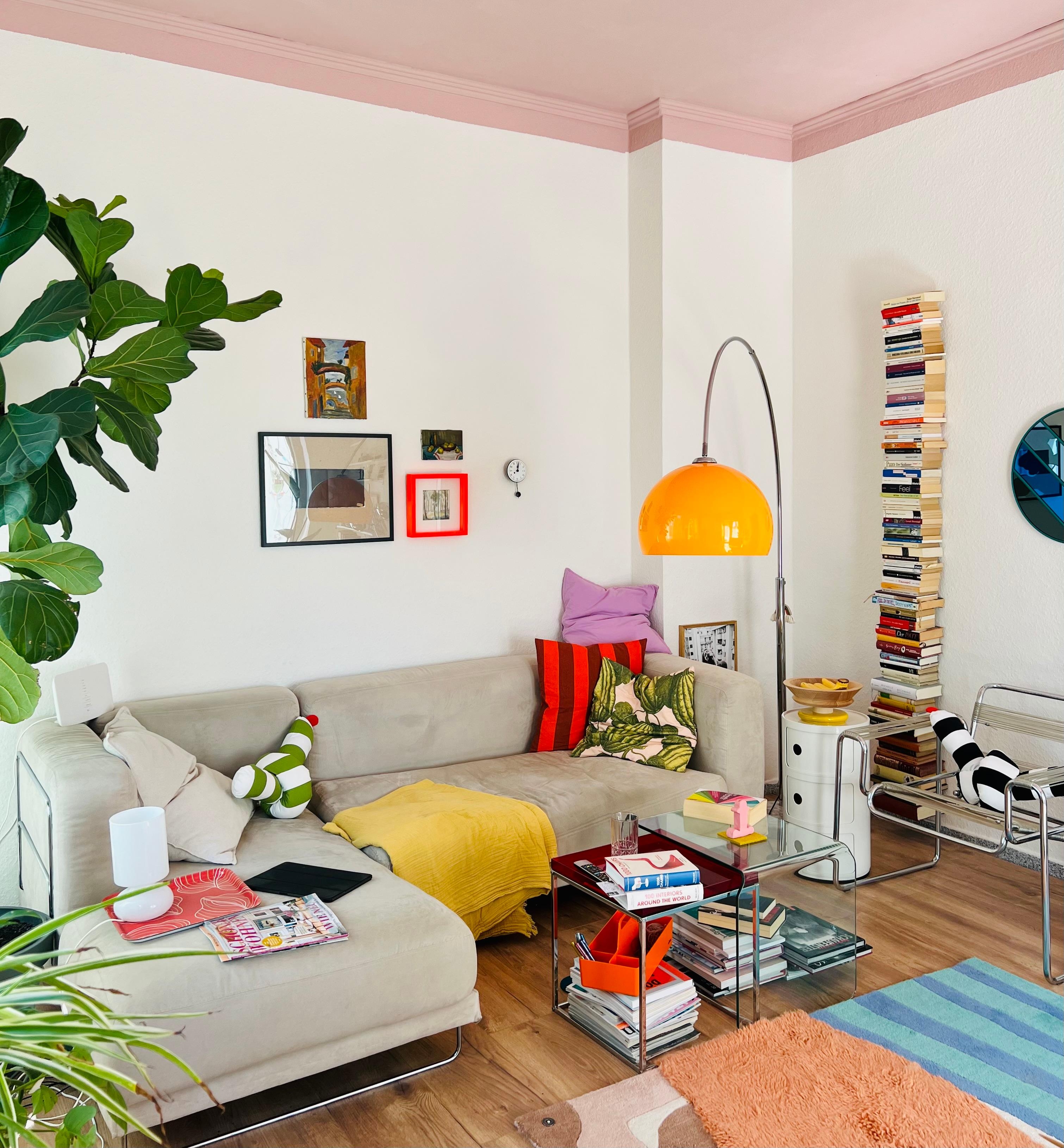 #livingroom #colorful #eklektisch #books 